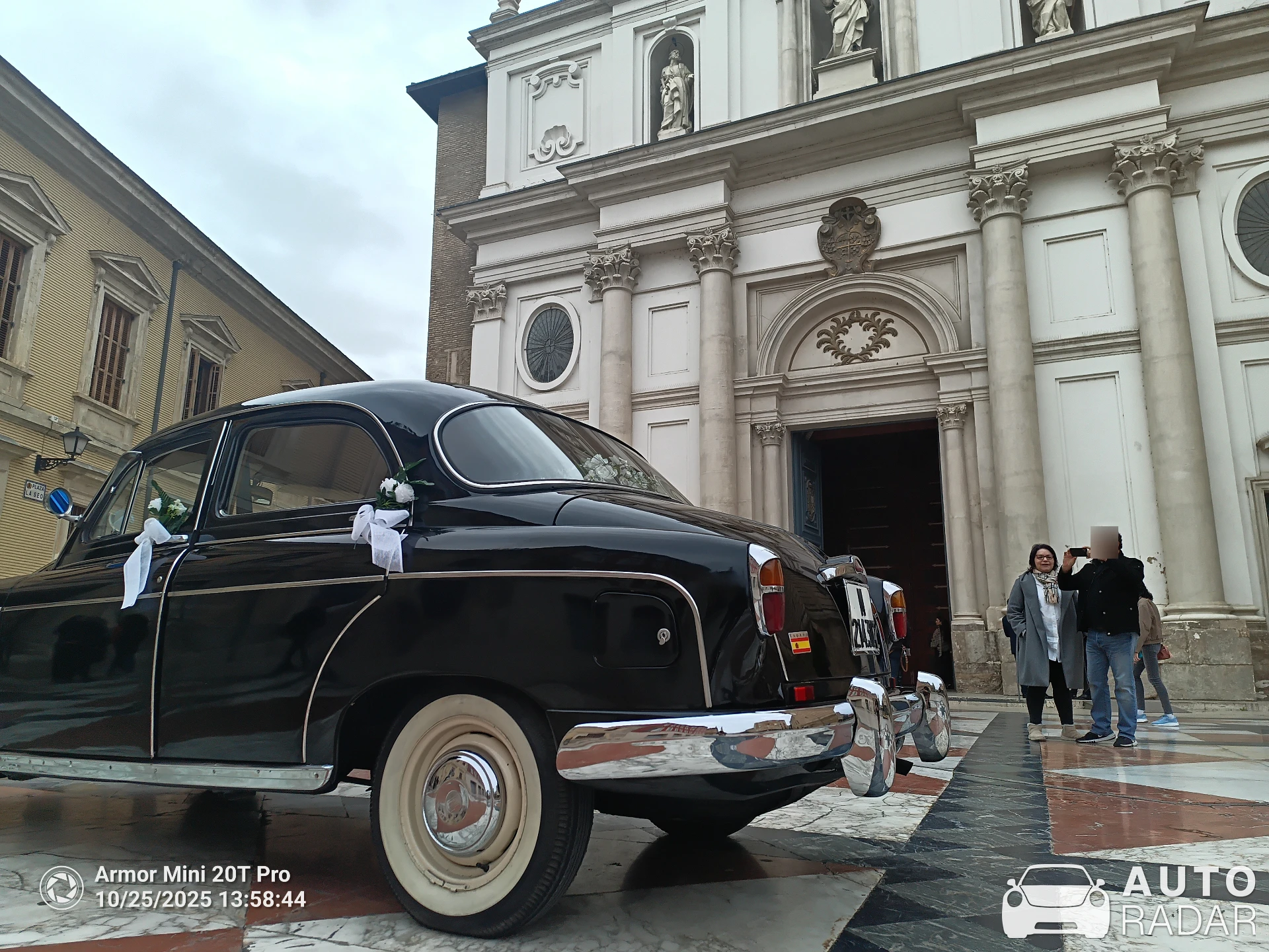 SEAT 124 spotted in Zaragoza