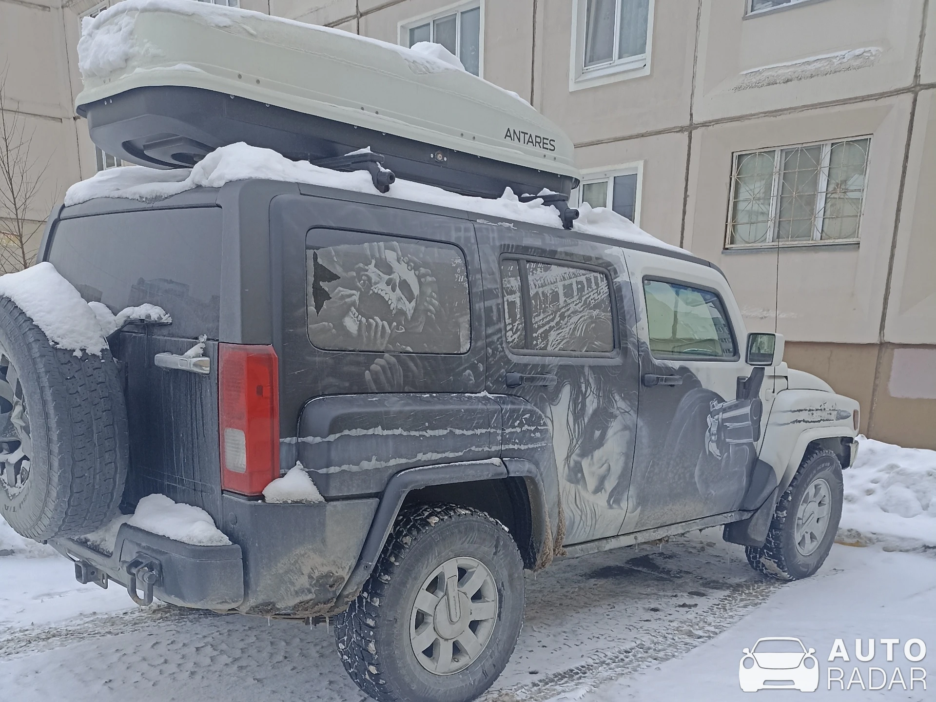 Hummer H3 spotted in Yuzhno-Sakhalinsk, Russia