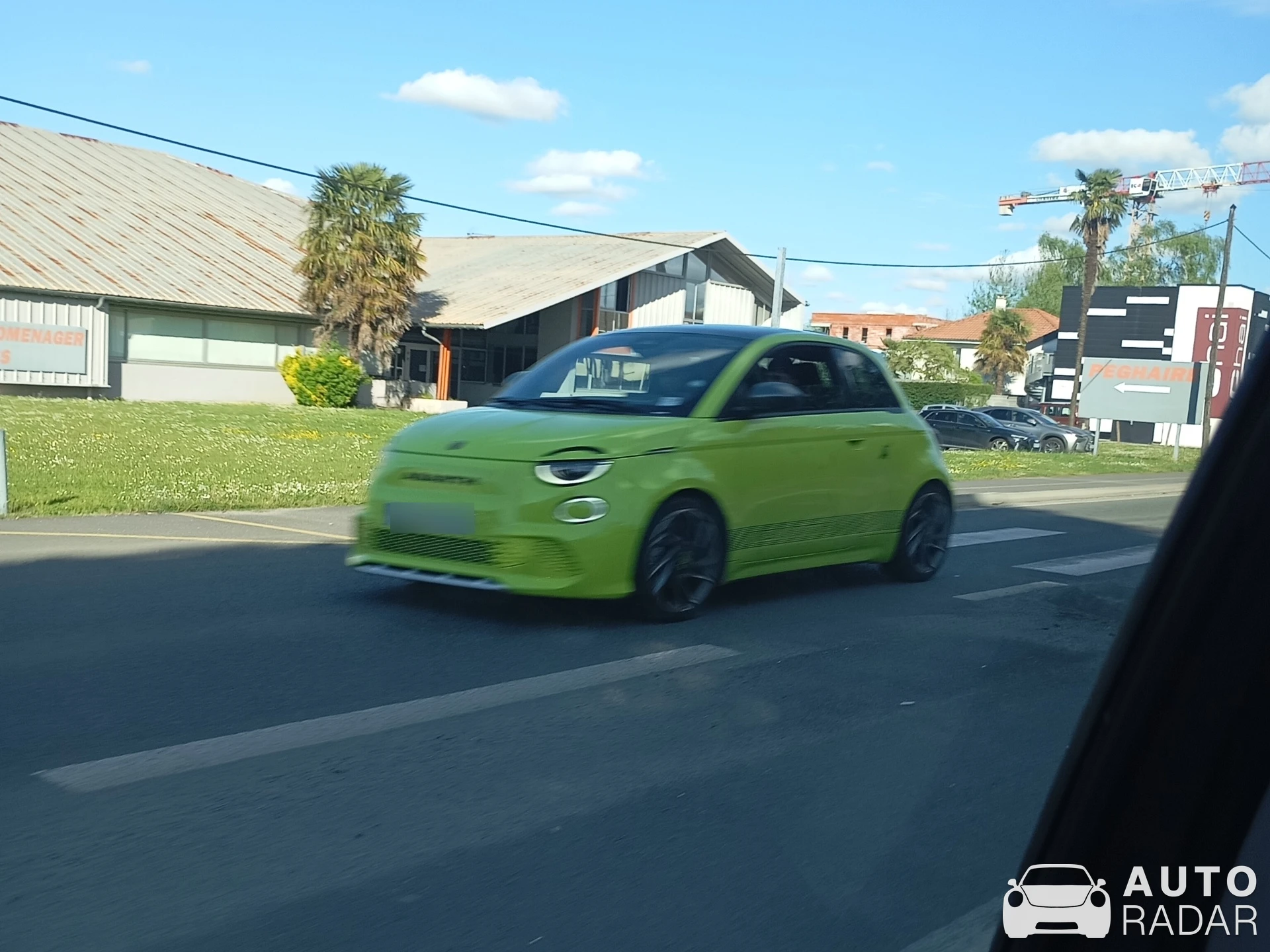 Abarth 500e spotted in Bizanos