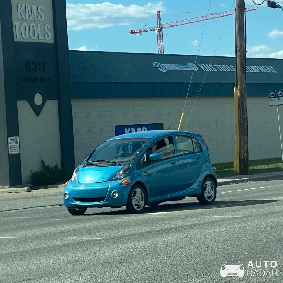 Mitsubishi i-MiEV spotted in Calgary
