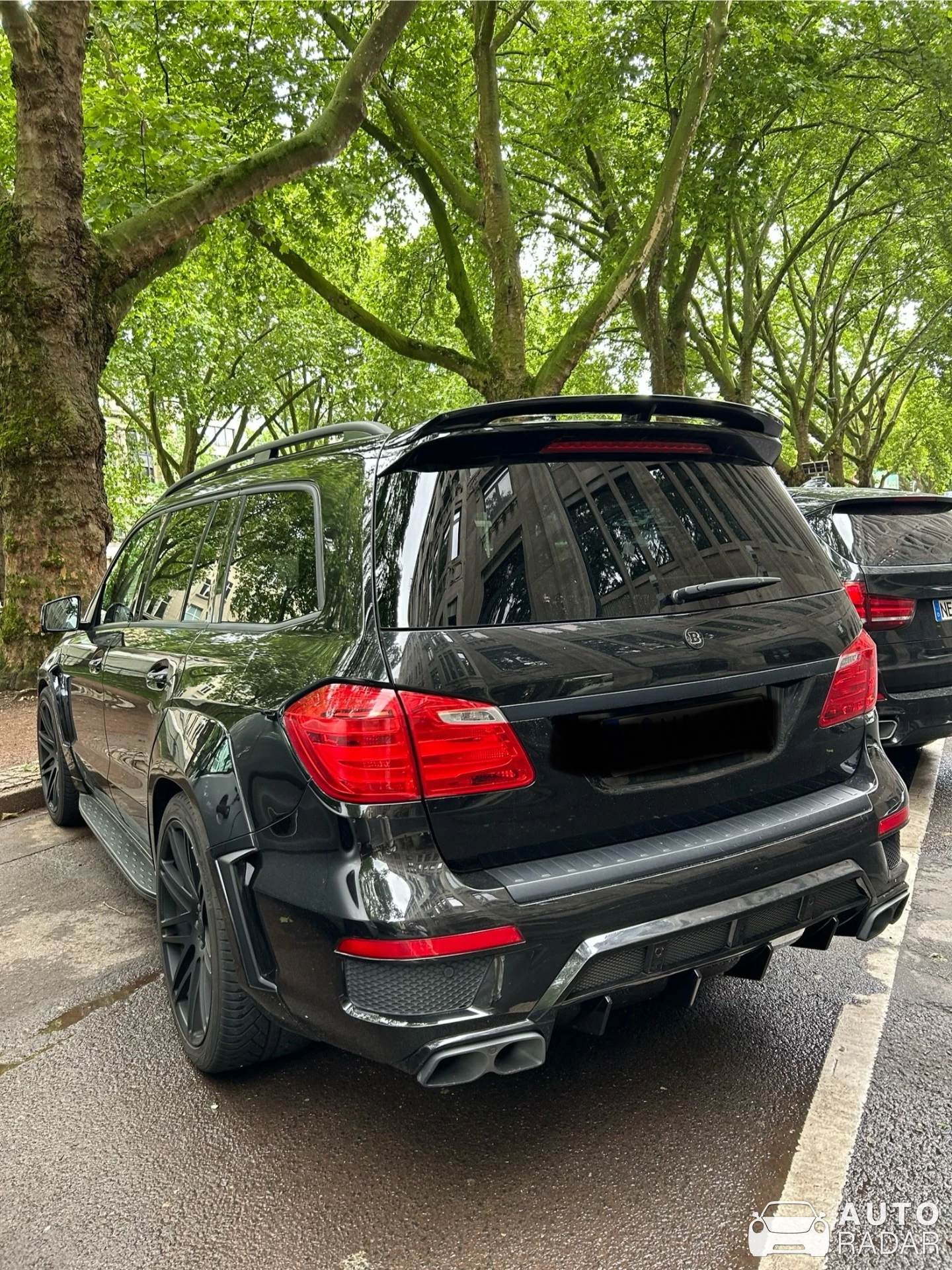 Mercedes-AMG Brabus S B40-700 V222 2017 spotted in Düsseldorf
