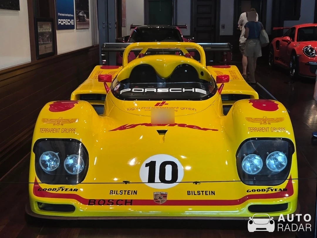 Porsche 962 Koenig-Specials C 62 spotted in Newport