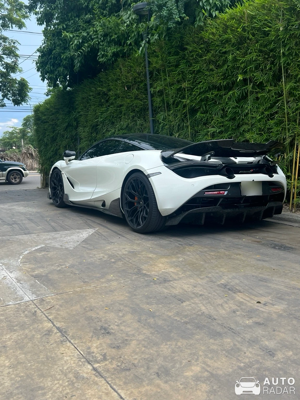 McLaren 720S spotted in Santiago de los Caballeros
