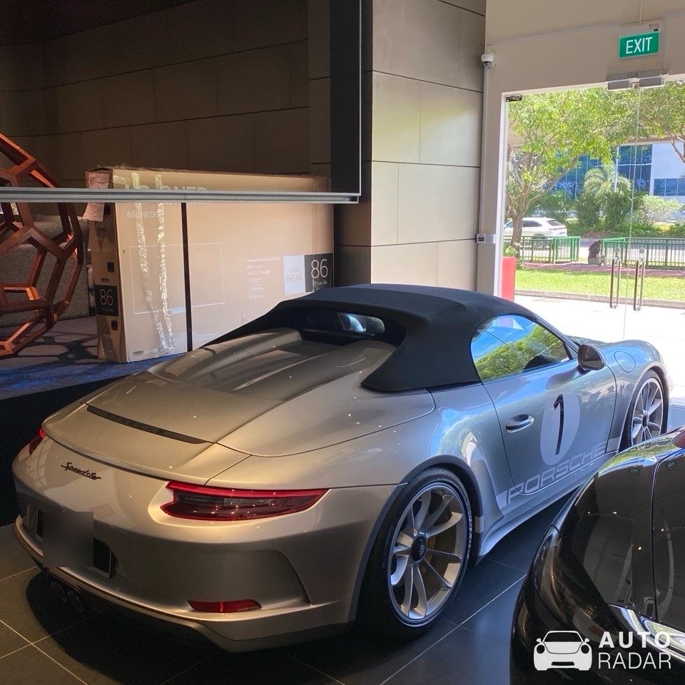 Porsche 991 Speedster Heritage Package spotted in Singapore