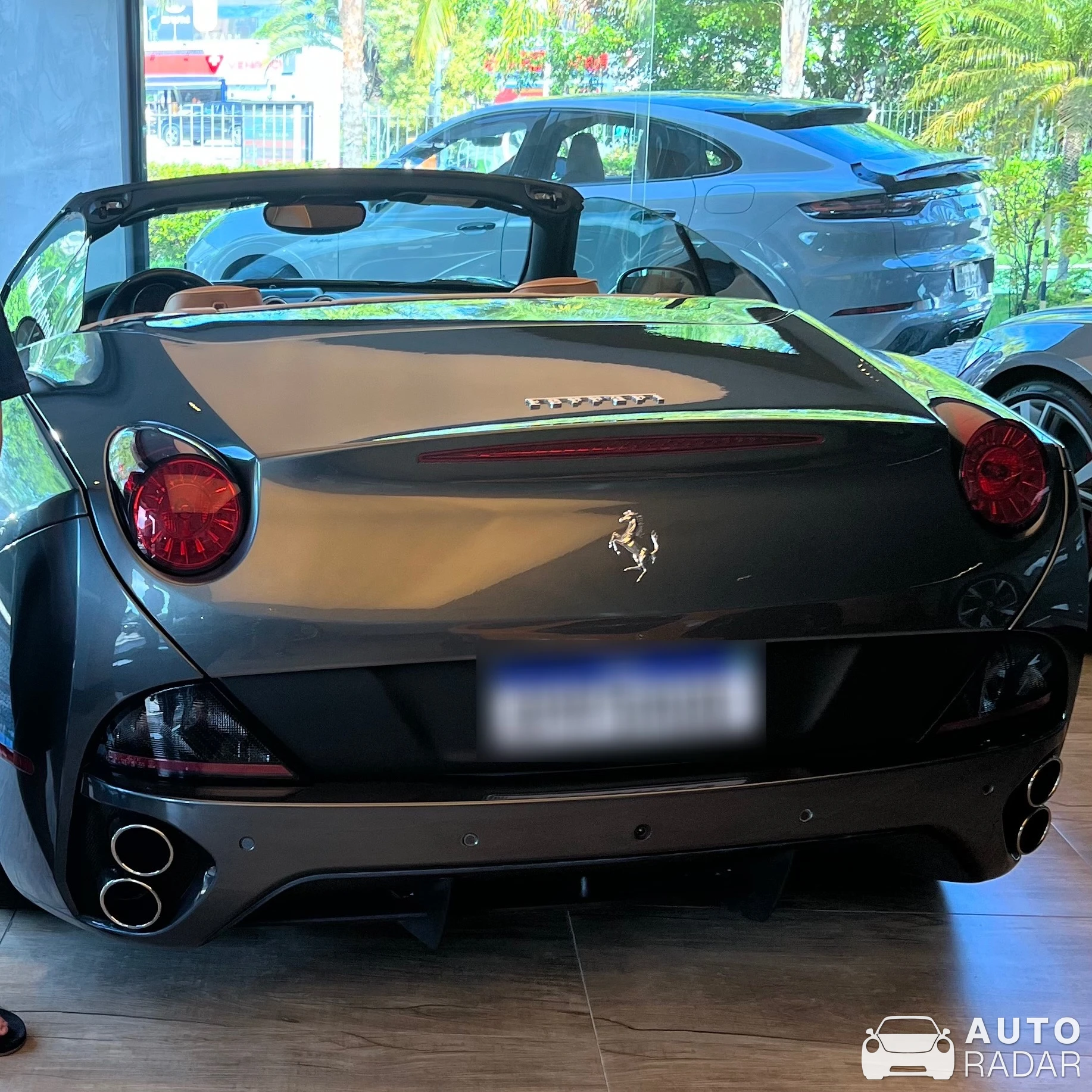 Ferrari California spotted in Barra da Tijuca, Brazil