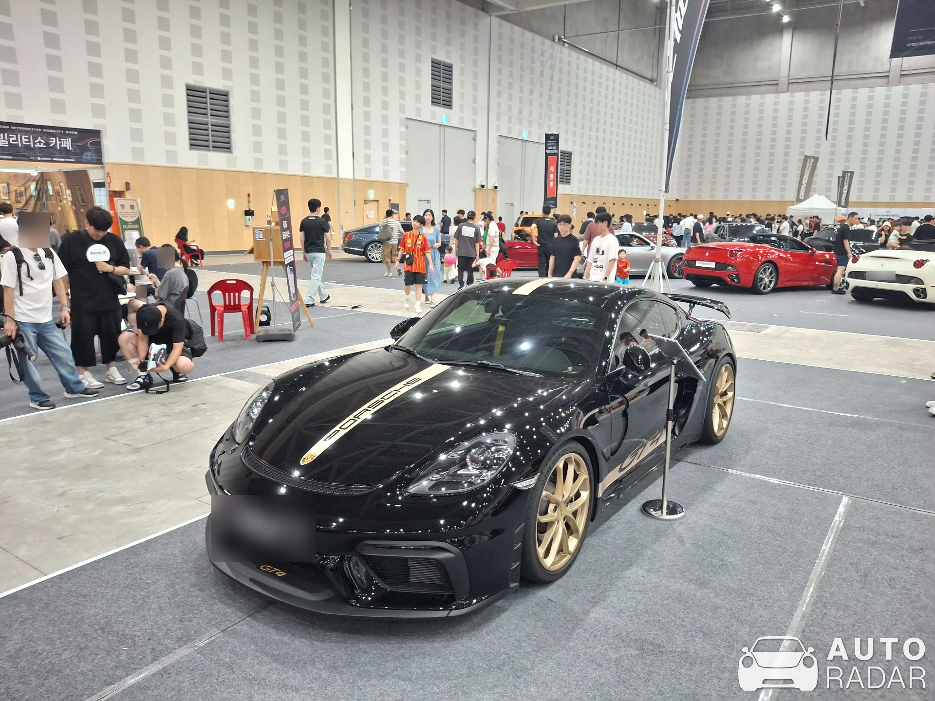 Porsche 718 Cayman GT4 MR spotted in Daejeon