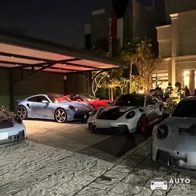 Porsche 992 GT3 RS MkI spotted in Kuwait City
