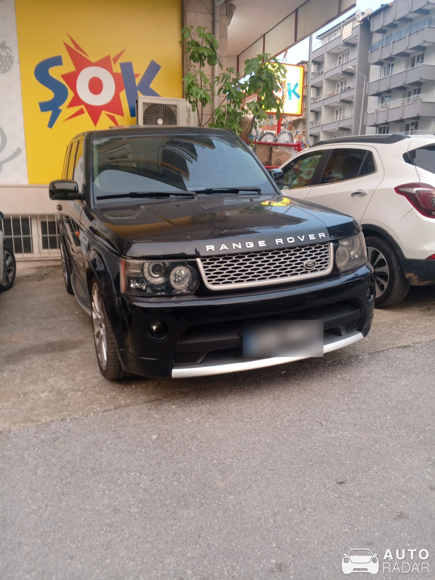Land Rover Range Rover Sport HSE 2013 spotted in Pamukkale