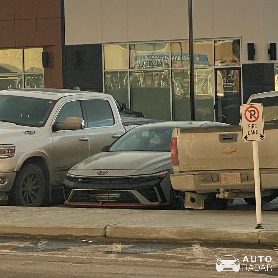 Hyundai Elantra N spotted in Calgary, Canada