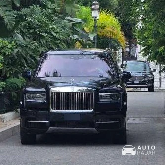 Rolls-Royce Cullinan spotted in Madrid, Spain