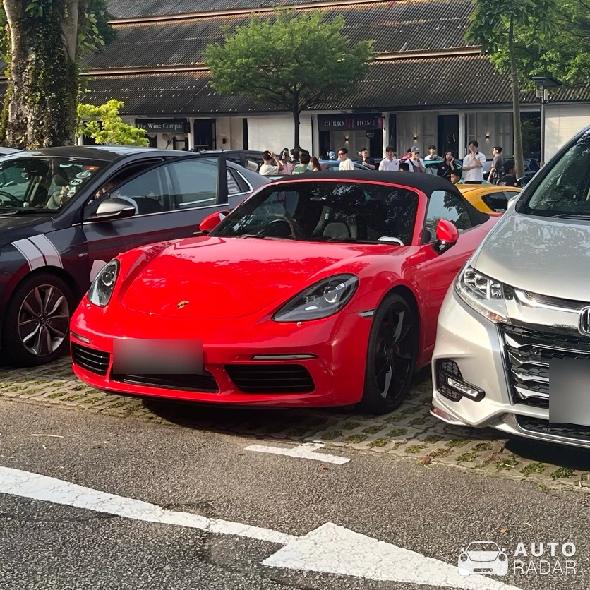 Porsche 718 Boxster spotted in Singapore, Singapore