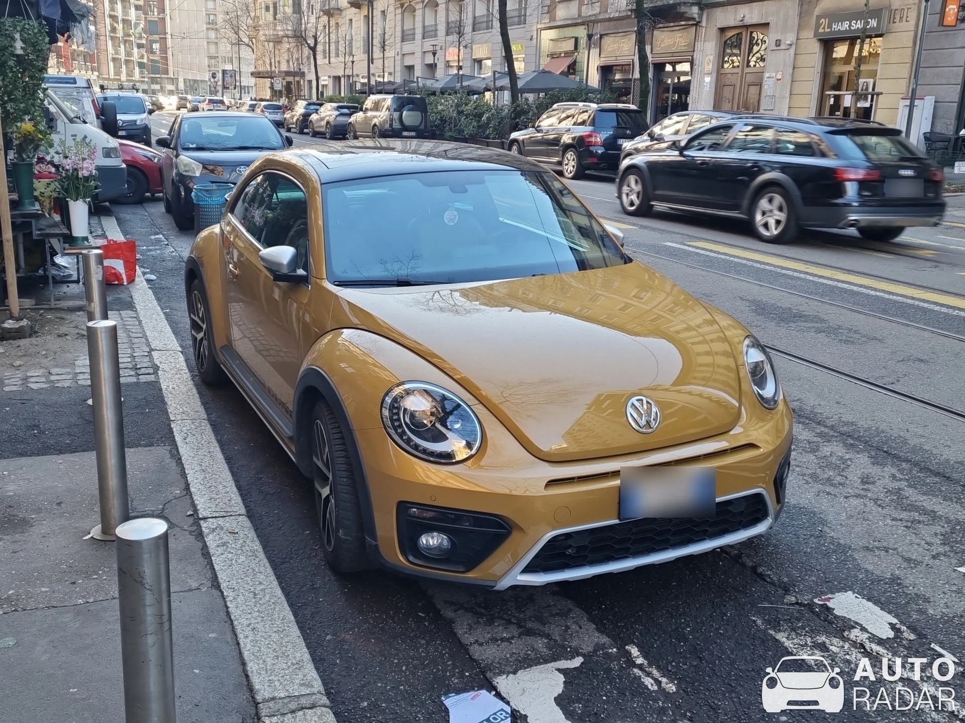 Volkswagen Beetle Dune spotted in Milano