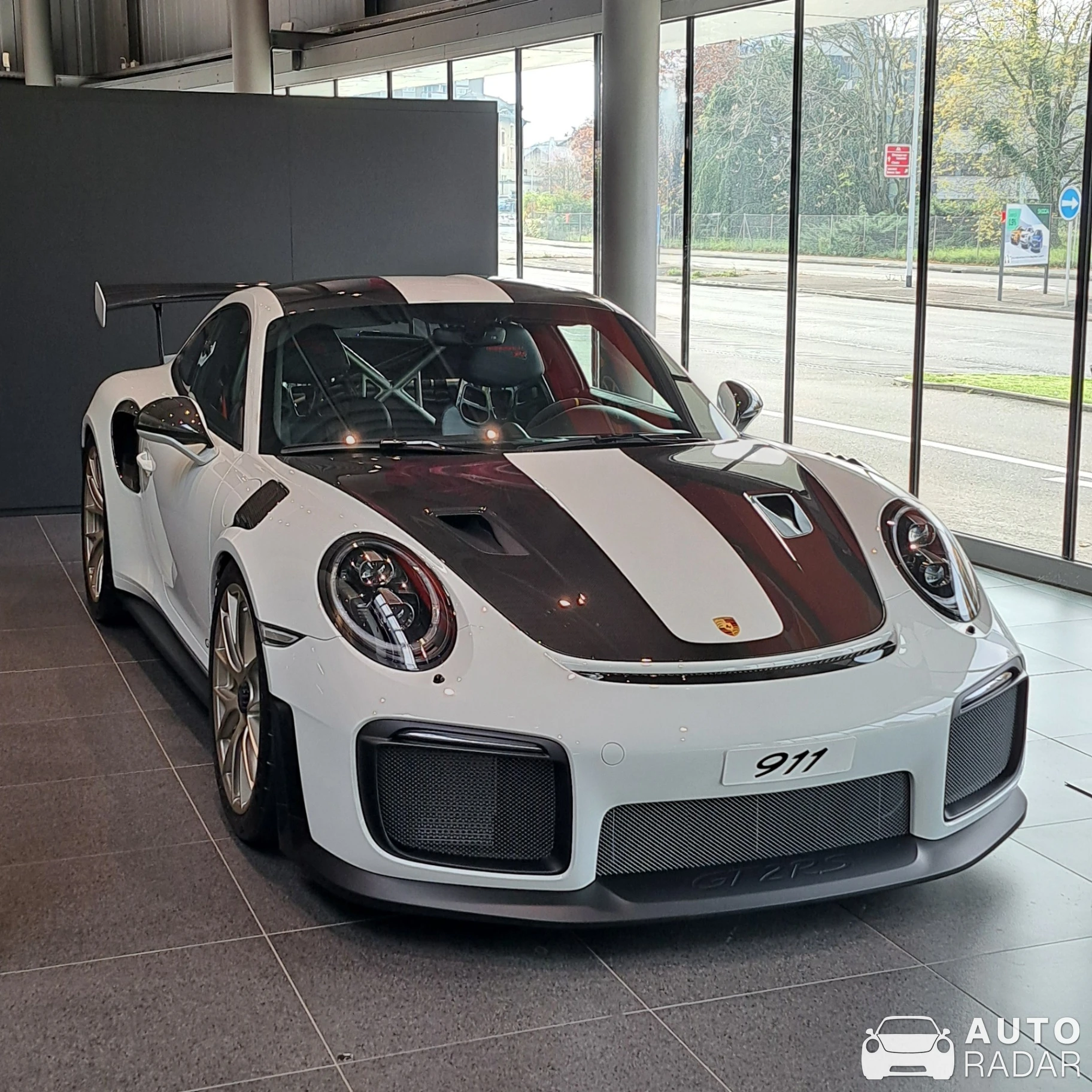 Porsche 991 GT2 RS spotted in Crissier, Switzerland