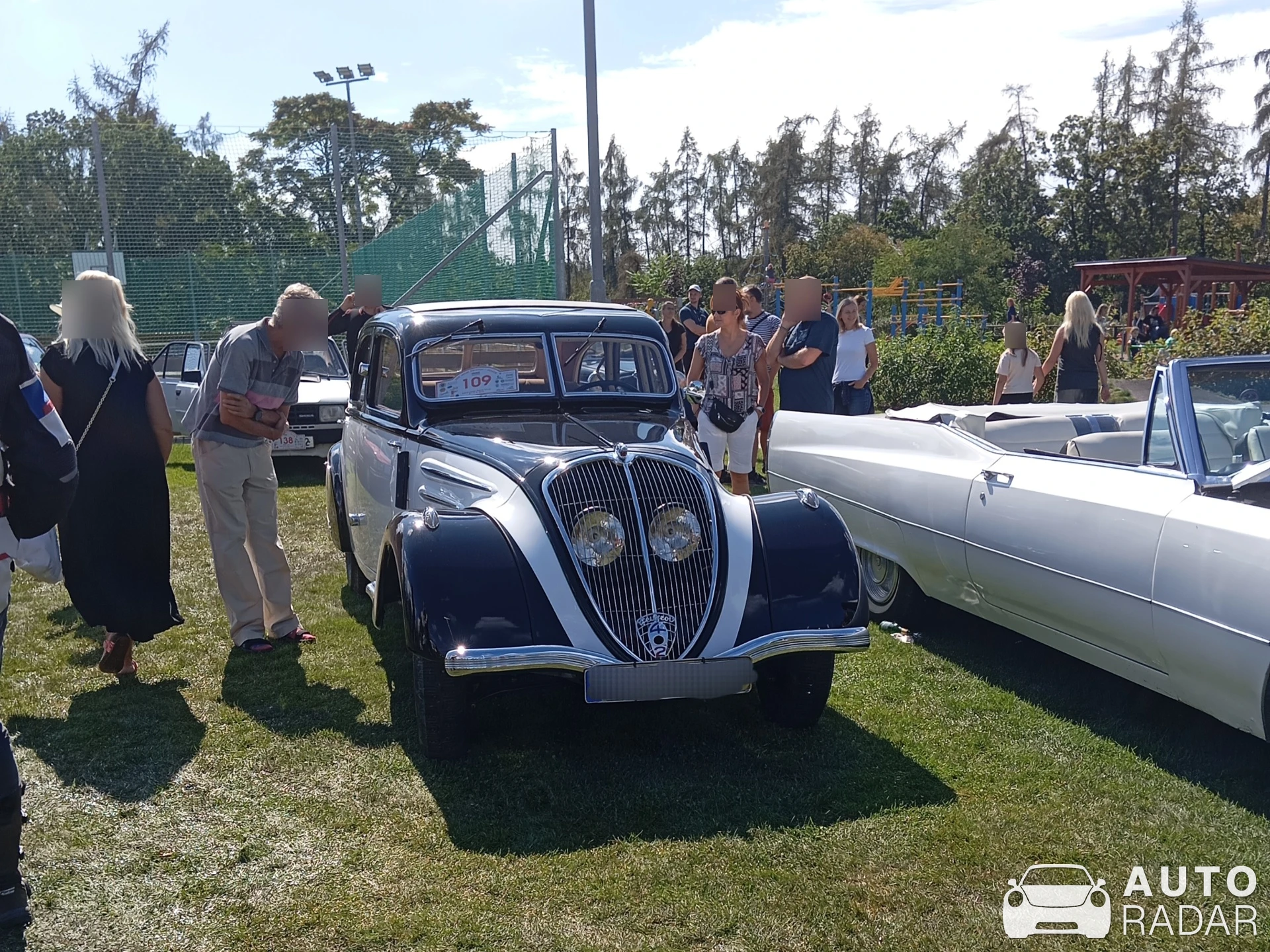Peugeot 402 spotted in Jíloviště