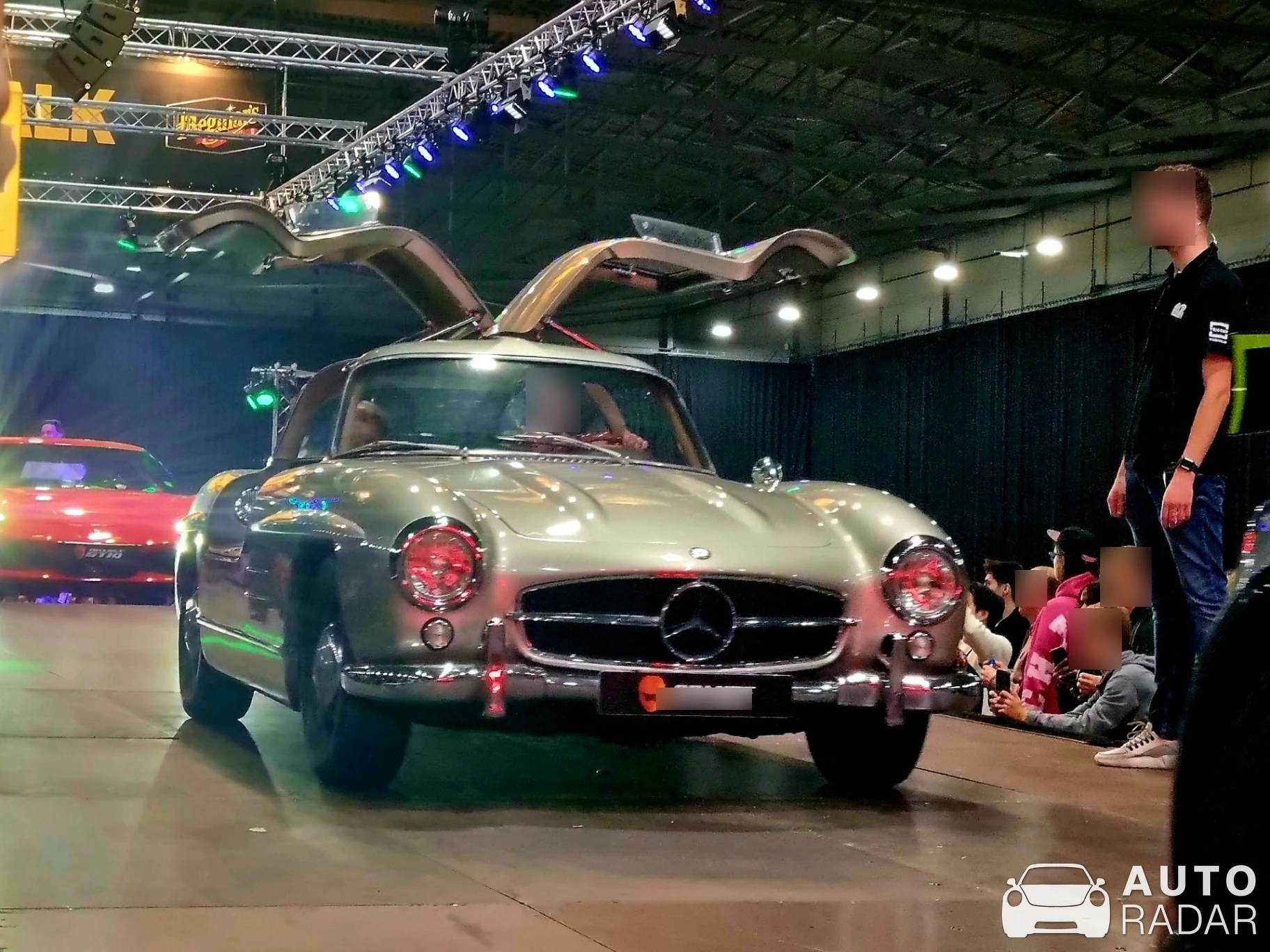 Mercedes-Benz 300SL Gullwing spotted in Rotterdam, Netherlands