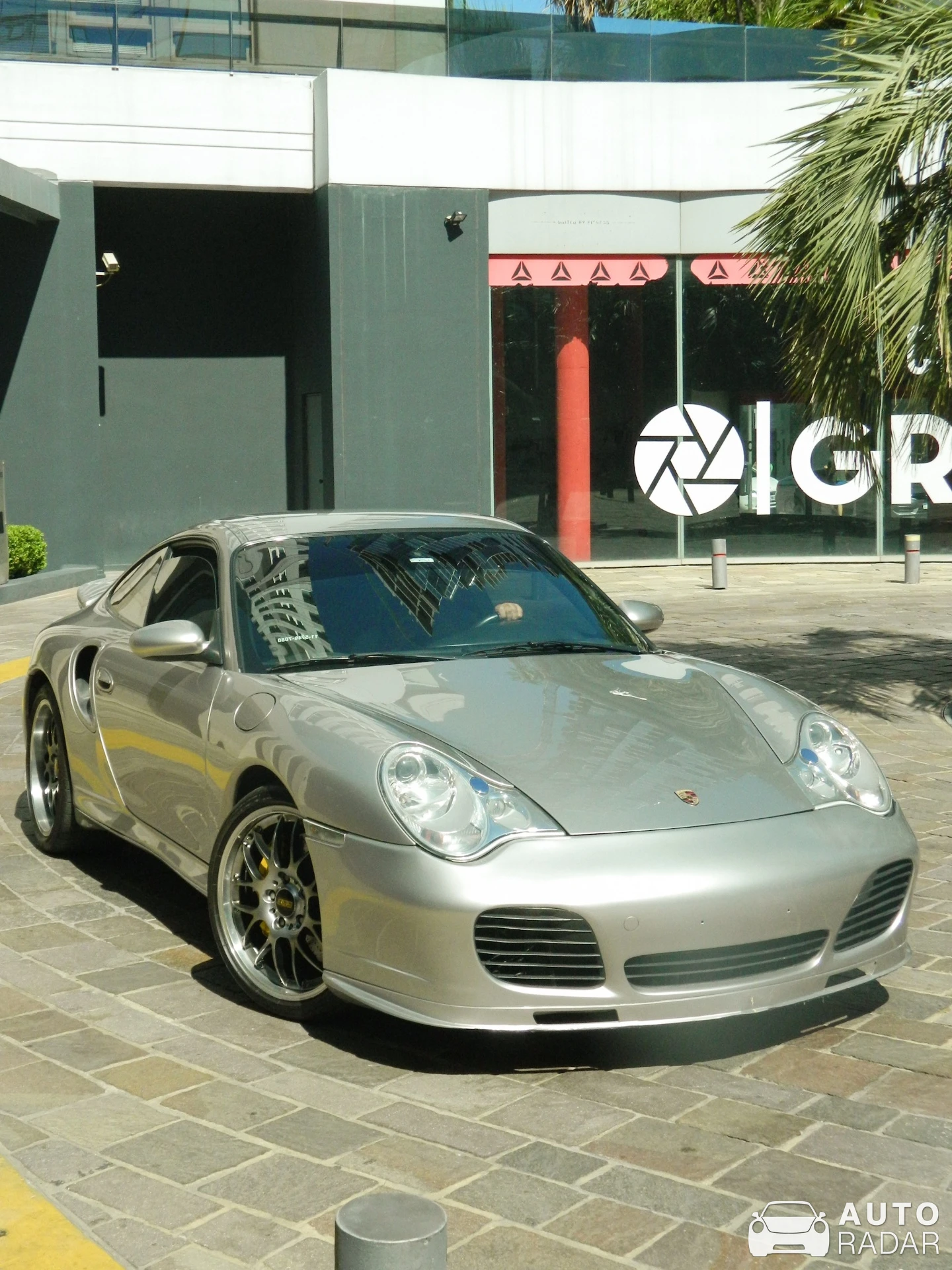 Porsche 996 Turbo spotted in Buenos Aires, Argentina