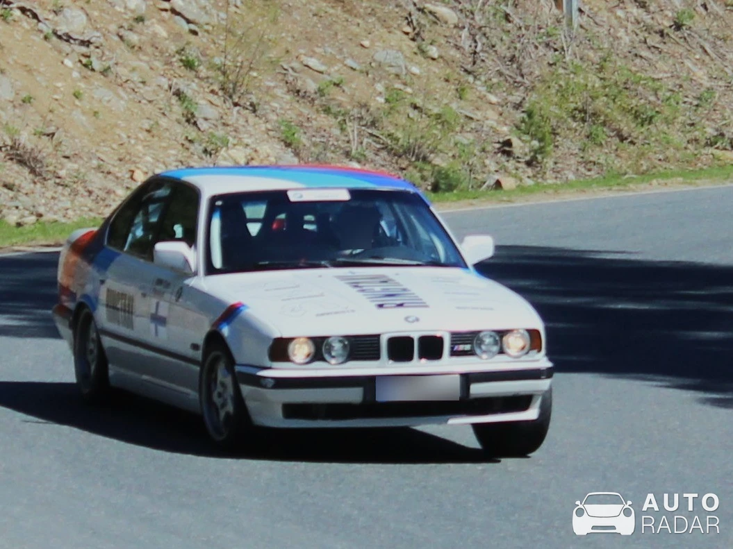 BMW M5 E34 spotted in Hämeenlinna, Finland