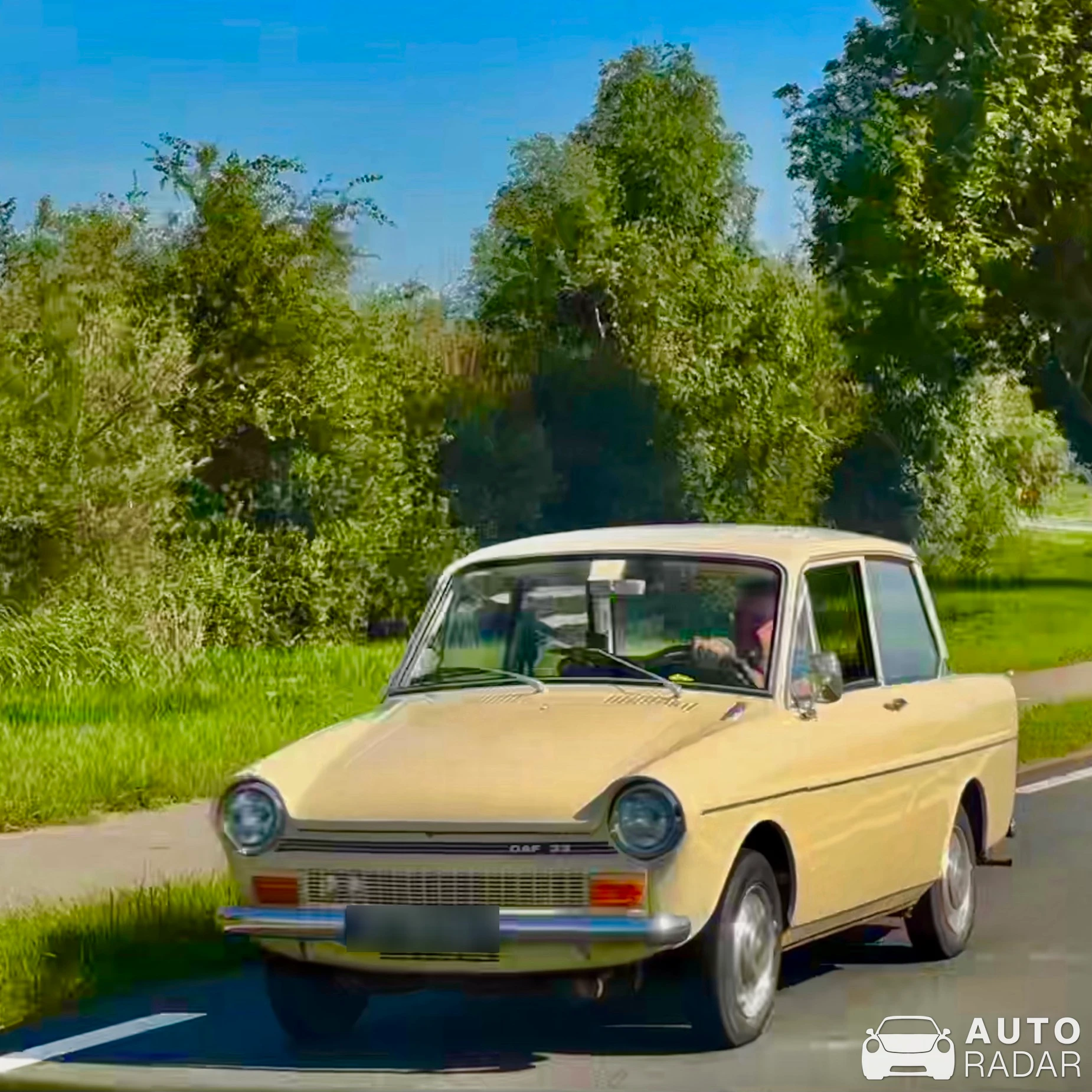 DAF 33 spotted in Moordrecht