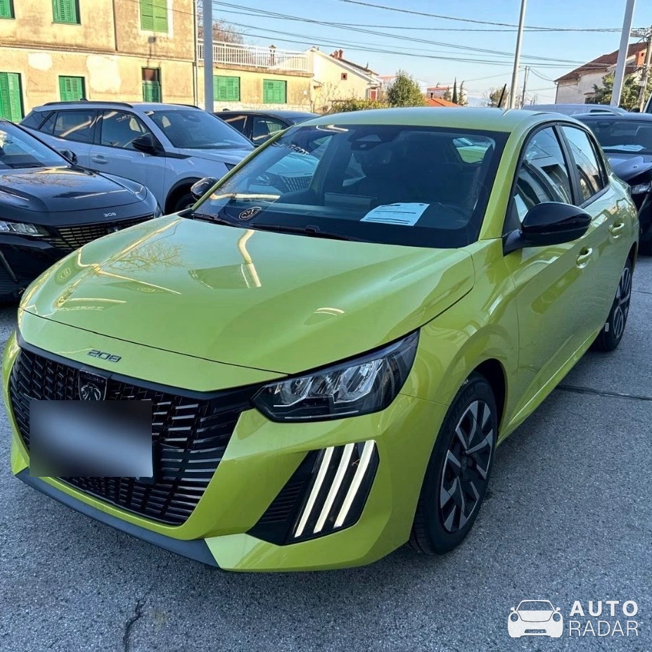 Peugeot 208 R2 spotted in Zagreb