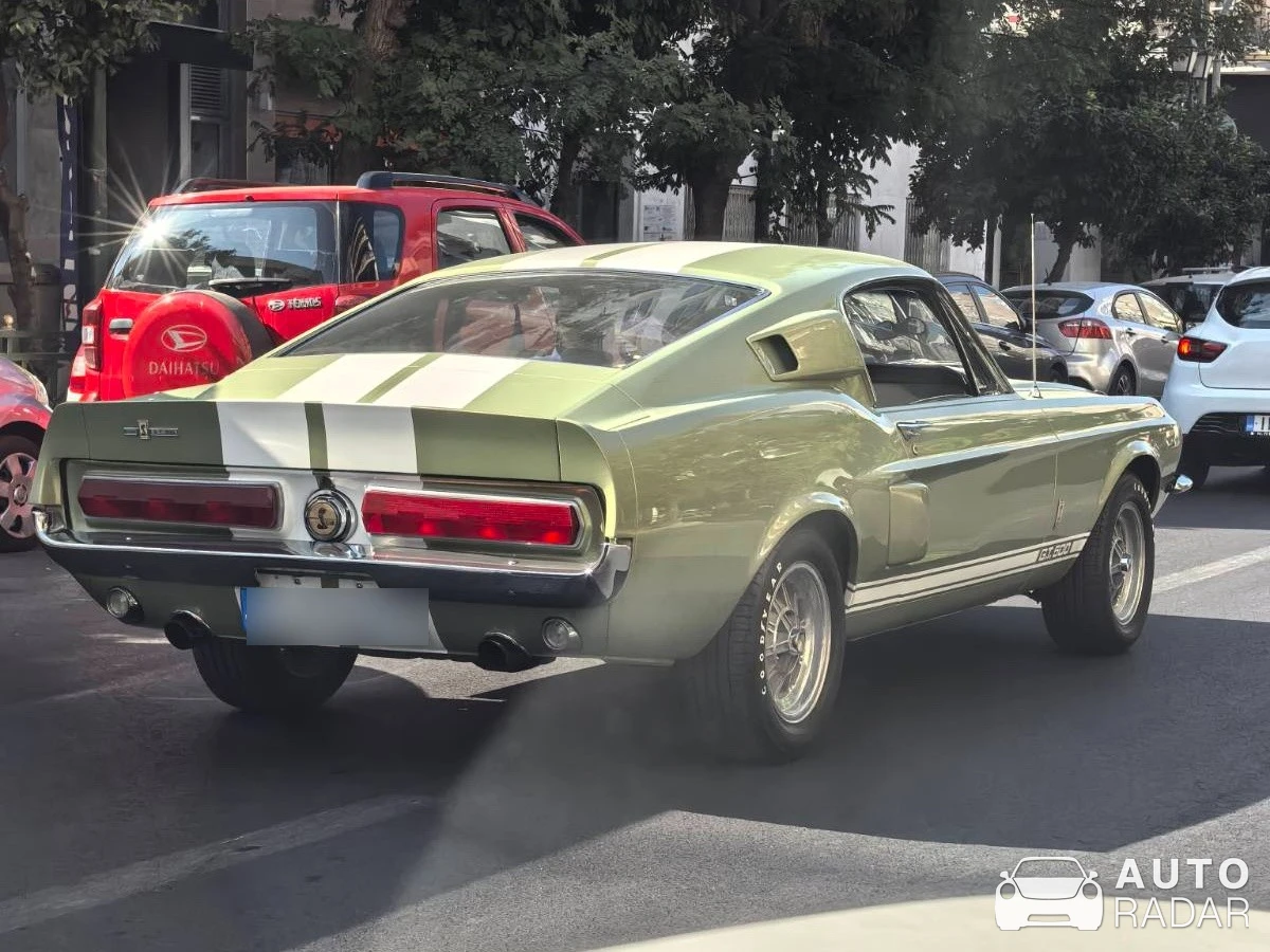 Ford Mustang Shelby G.T. 500 spotted in Athina