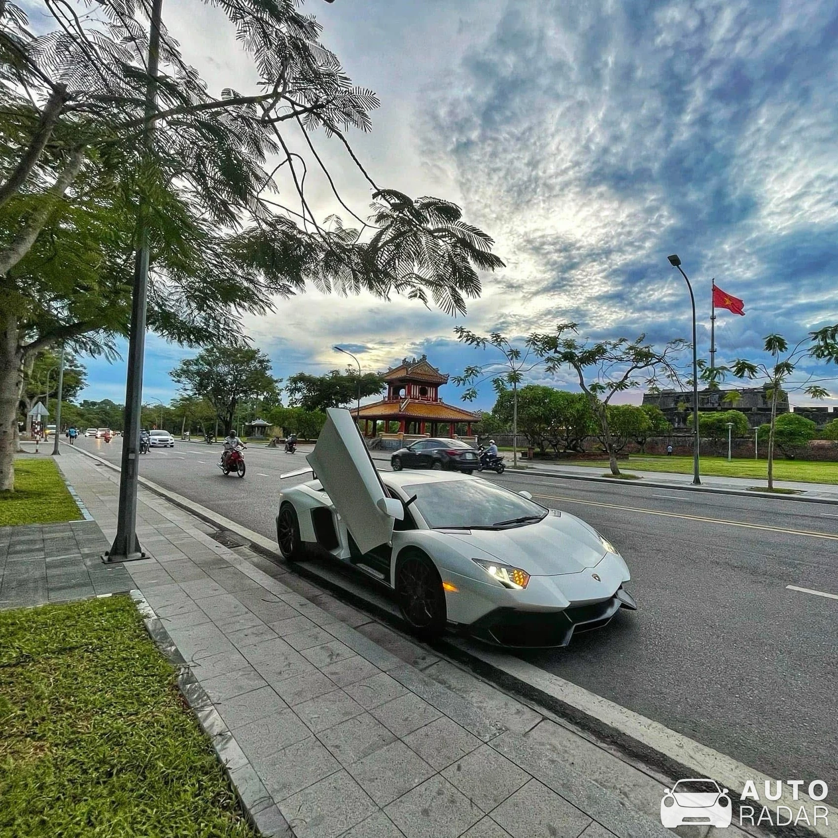 Lamborghini Aventador LP720-4 50° Anniversario spotted in Thành phố Huế