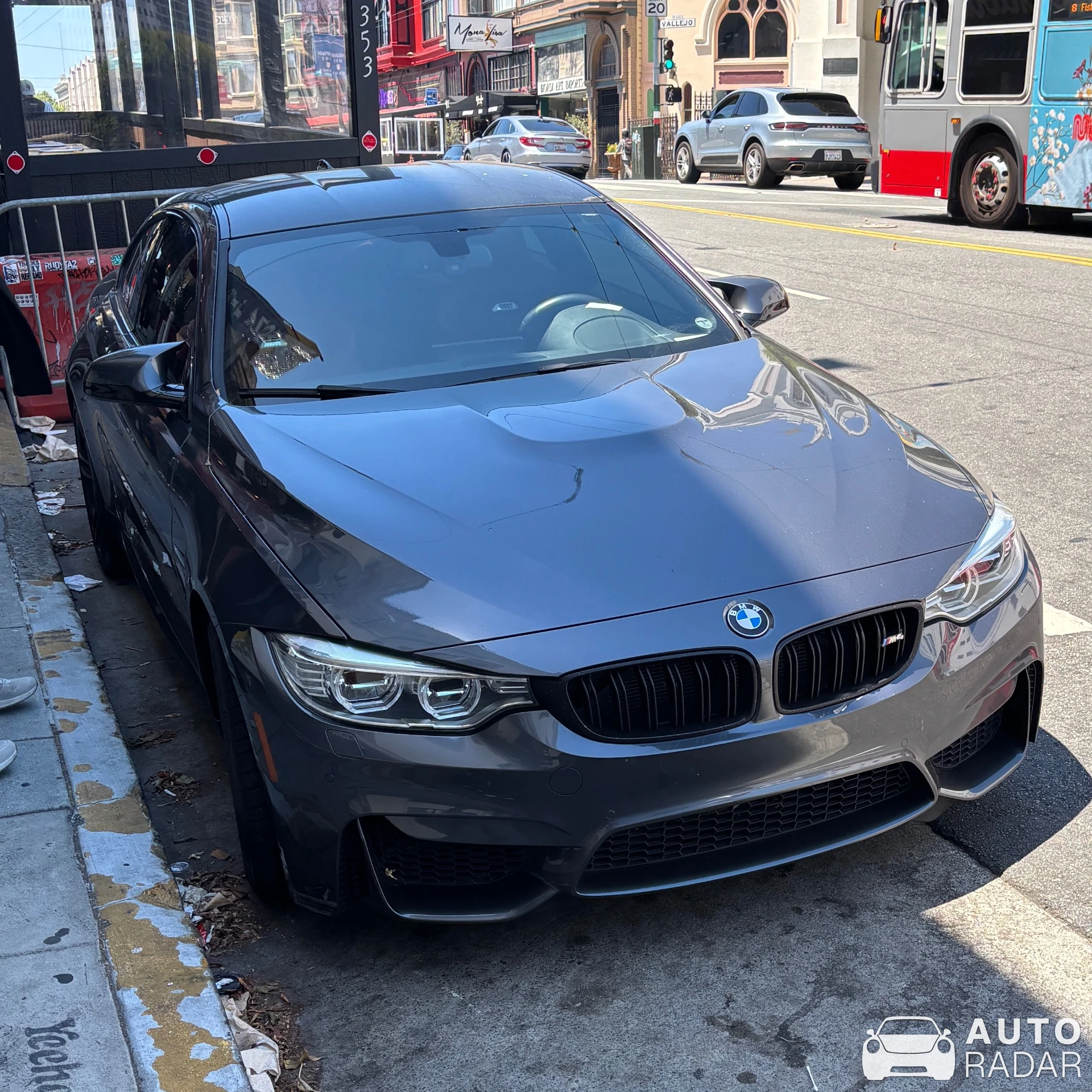 BMW M4 F82 Coupé Competition spotted in San Francisco, USA