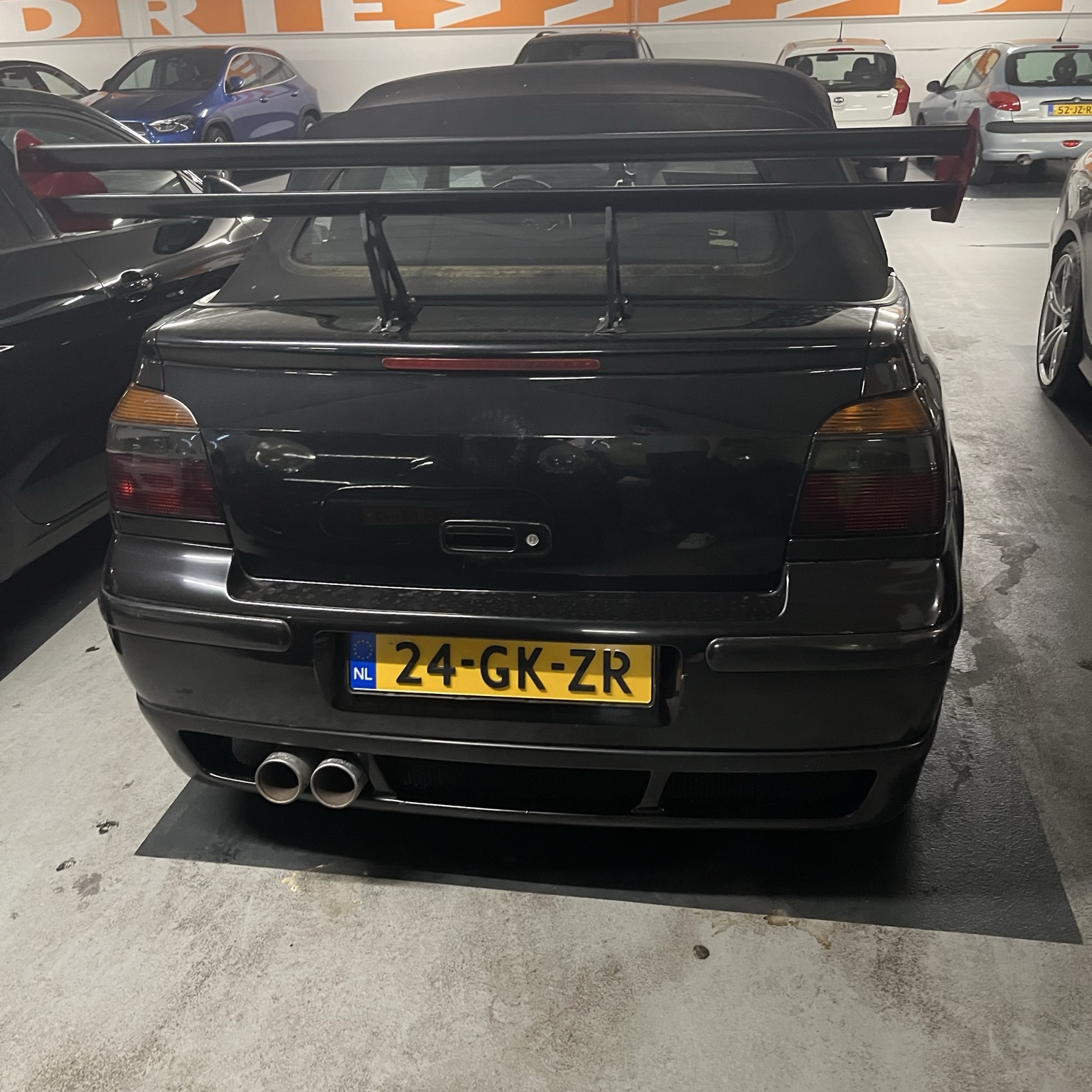 Volkswagen Golf R Cabriolet