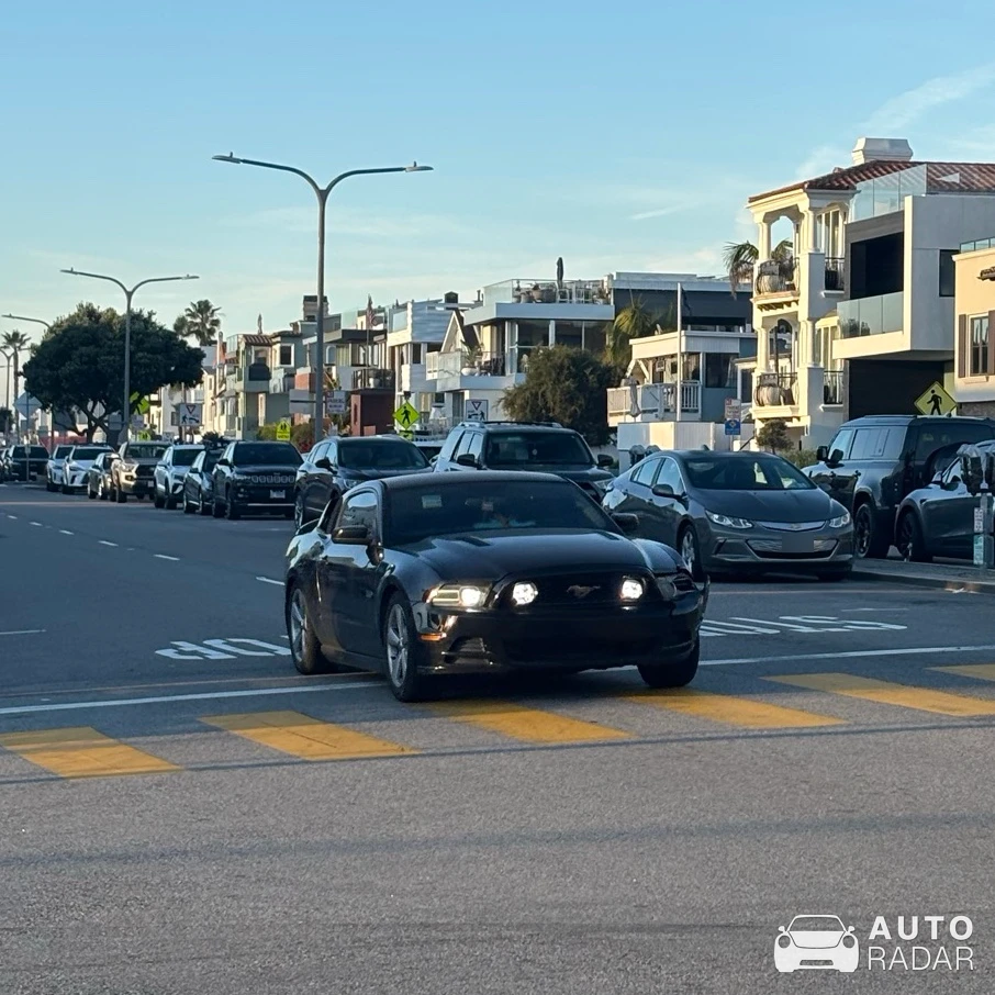 Ford Mustang GT S197 spotted in Hermosa Beach, United States