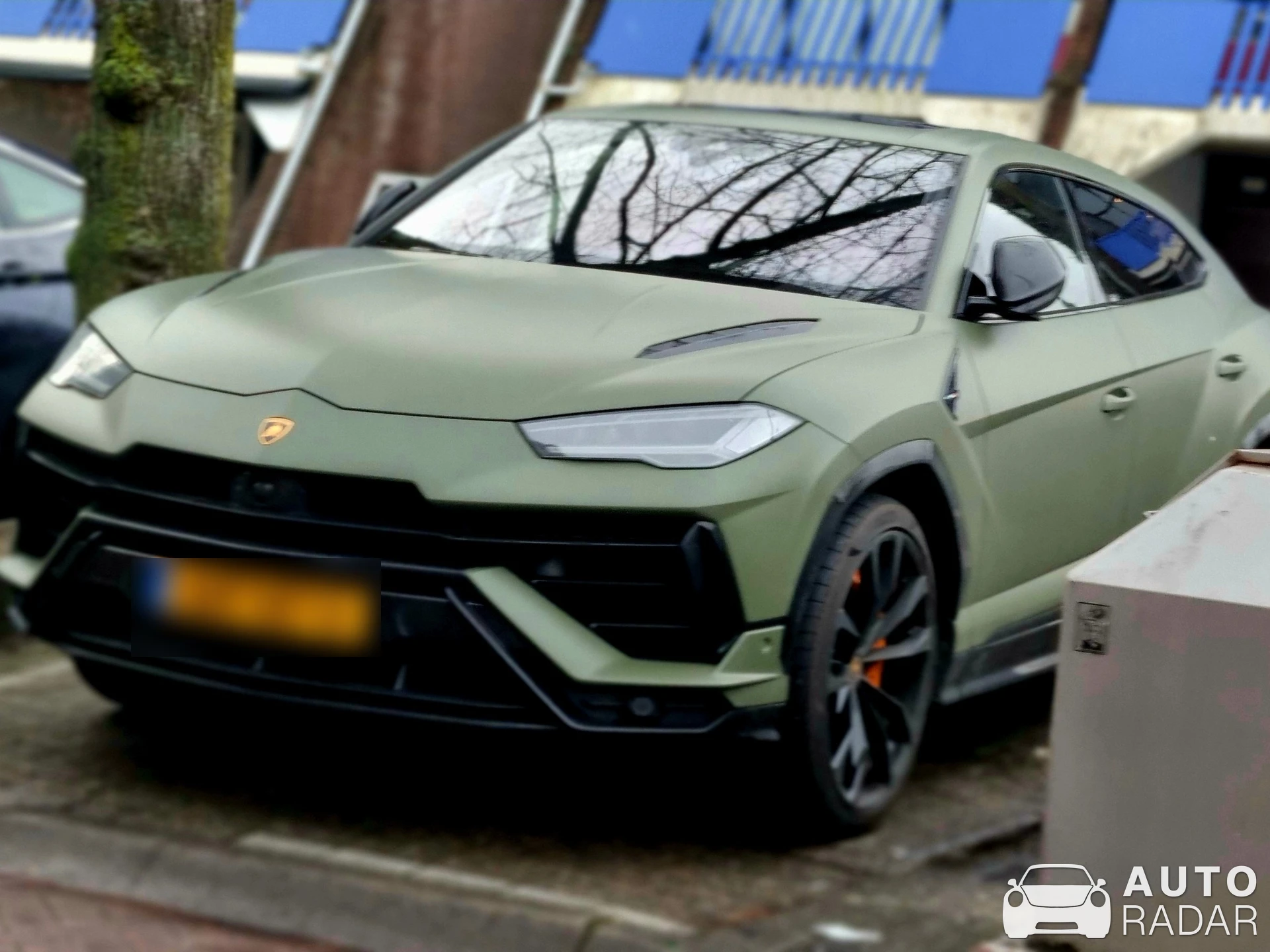 Lamborghini Urus Performante spotted in Rotterdam, Netherlands