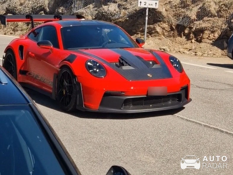 Porsche 992 GT3 RS MkI spotted in Meran