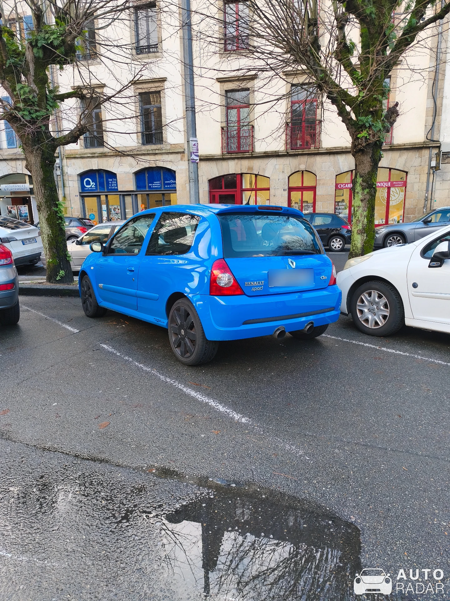 Renault Clio RS spotted in Morlaix, France