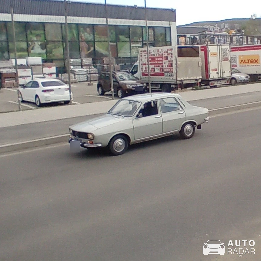 Dacia 1300 spotted in Florești
