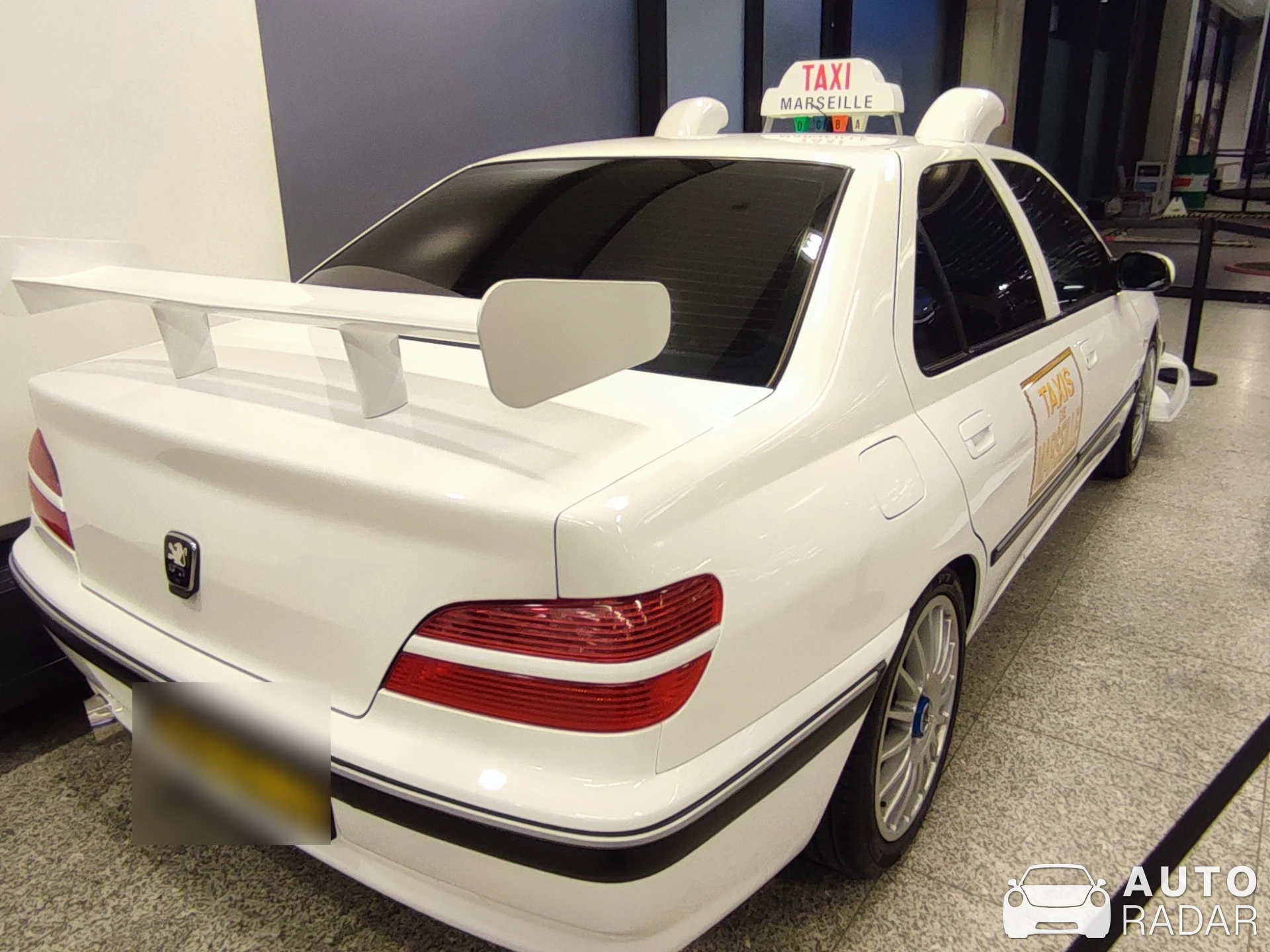 Peugeot 406 Taxi spotted in Warszawa