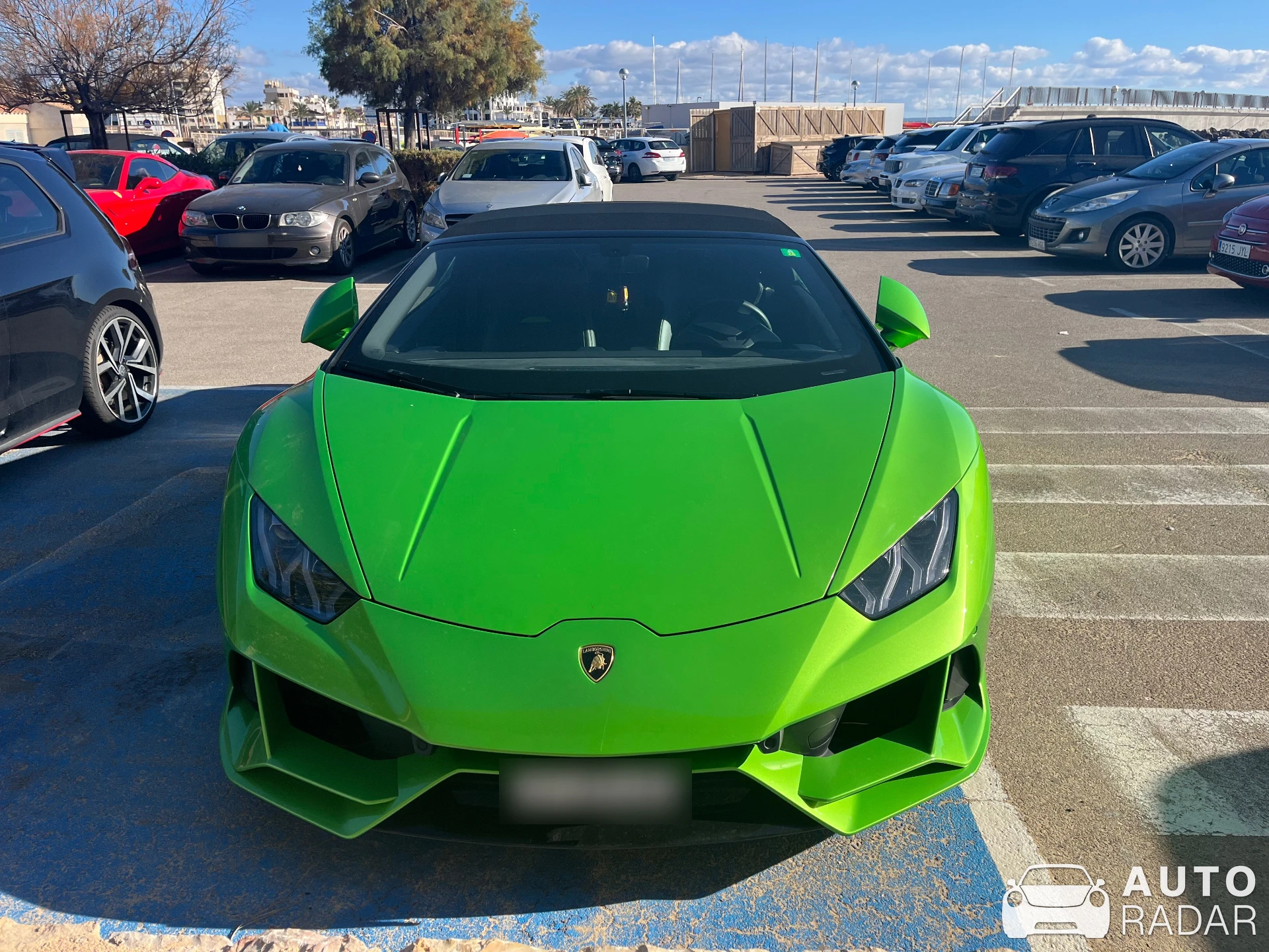 Lamborghini Huracán LP640-4 EVO Spyder spotted in Palma, Spain