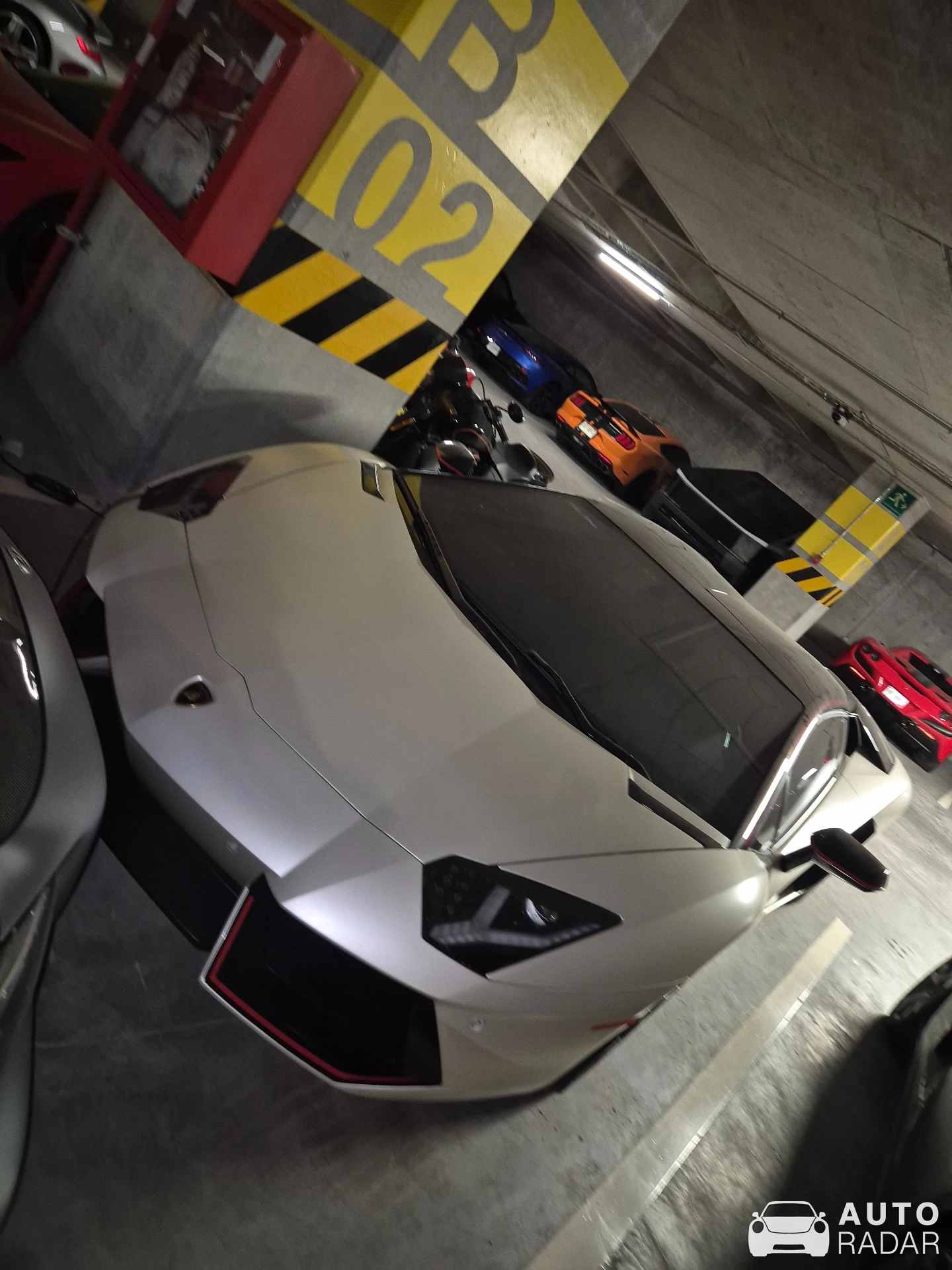 Lamborghini Aventador LP700-4 Roadster Pirelli Edition spotted in Garza García