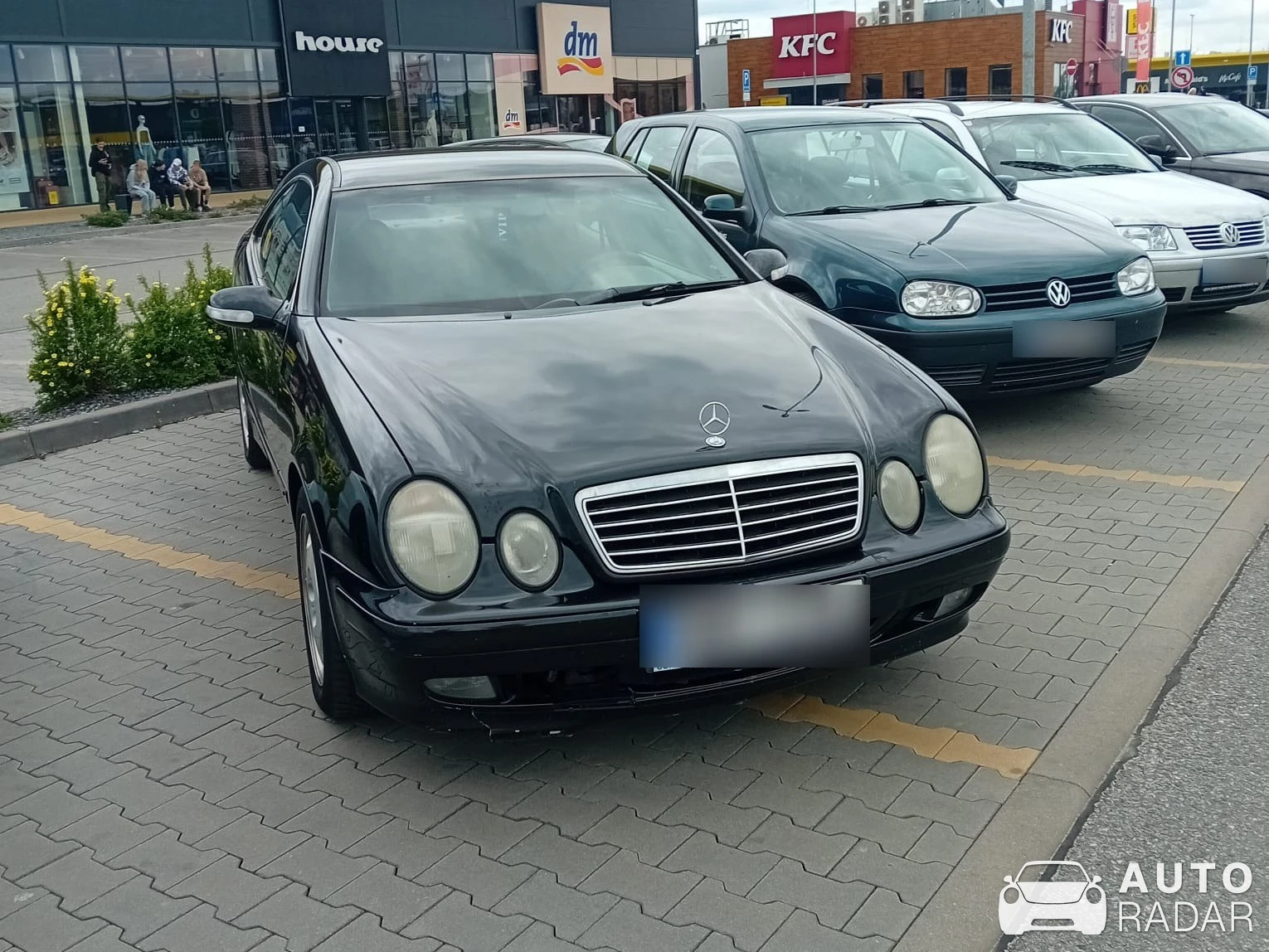 Mercedes-Benz CLK-Klasse C208 spotted in Střítež