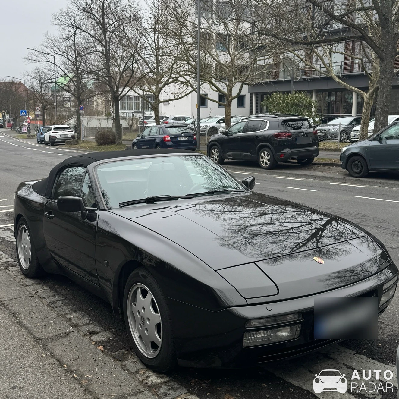 Porsche 944 Turbo Cabriolet spotted in Würzburg