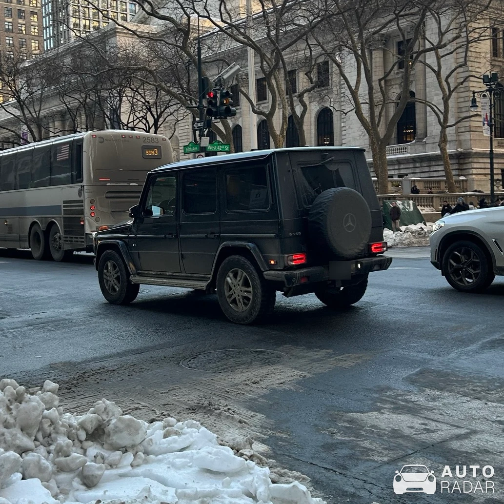 Mercedes-Benz G 550 spotted in New York, United States