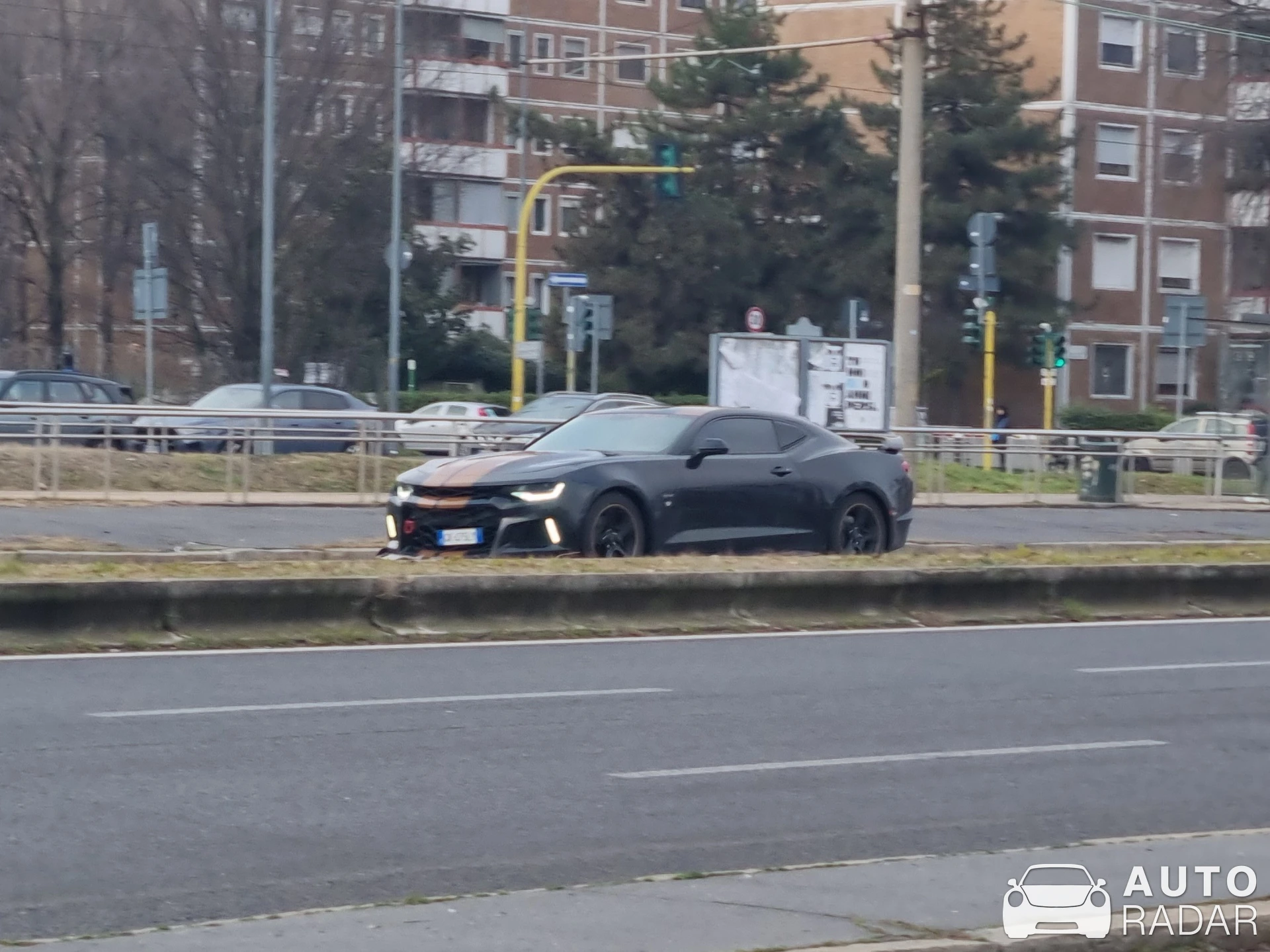 Chevrolet Camaro SS spotted in Città metropolitana di Milano, Italia