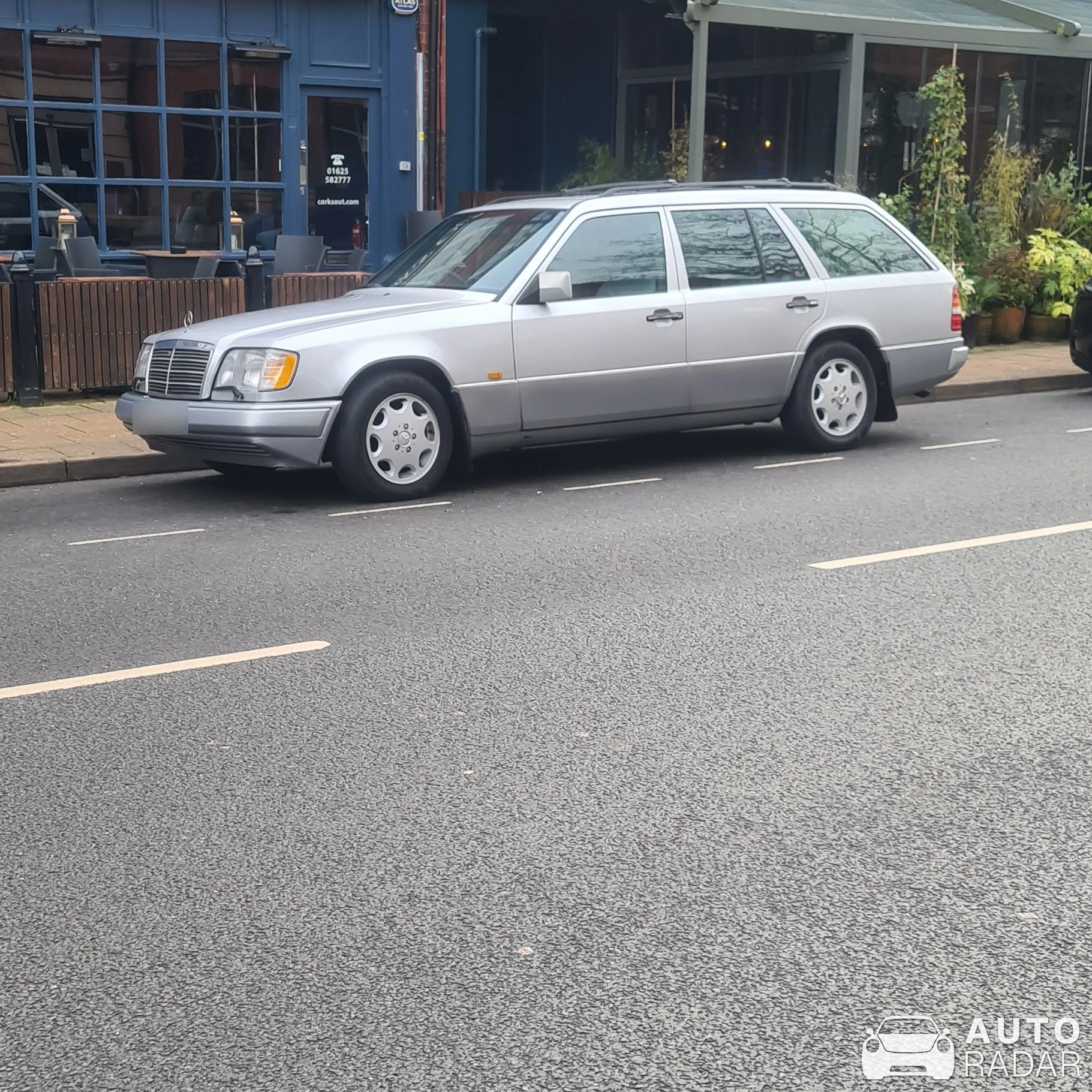 Mercedes-Benz E-Klasse Estate W124 spotted in Cheshire East, United Kingdom