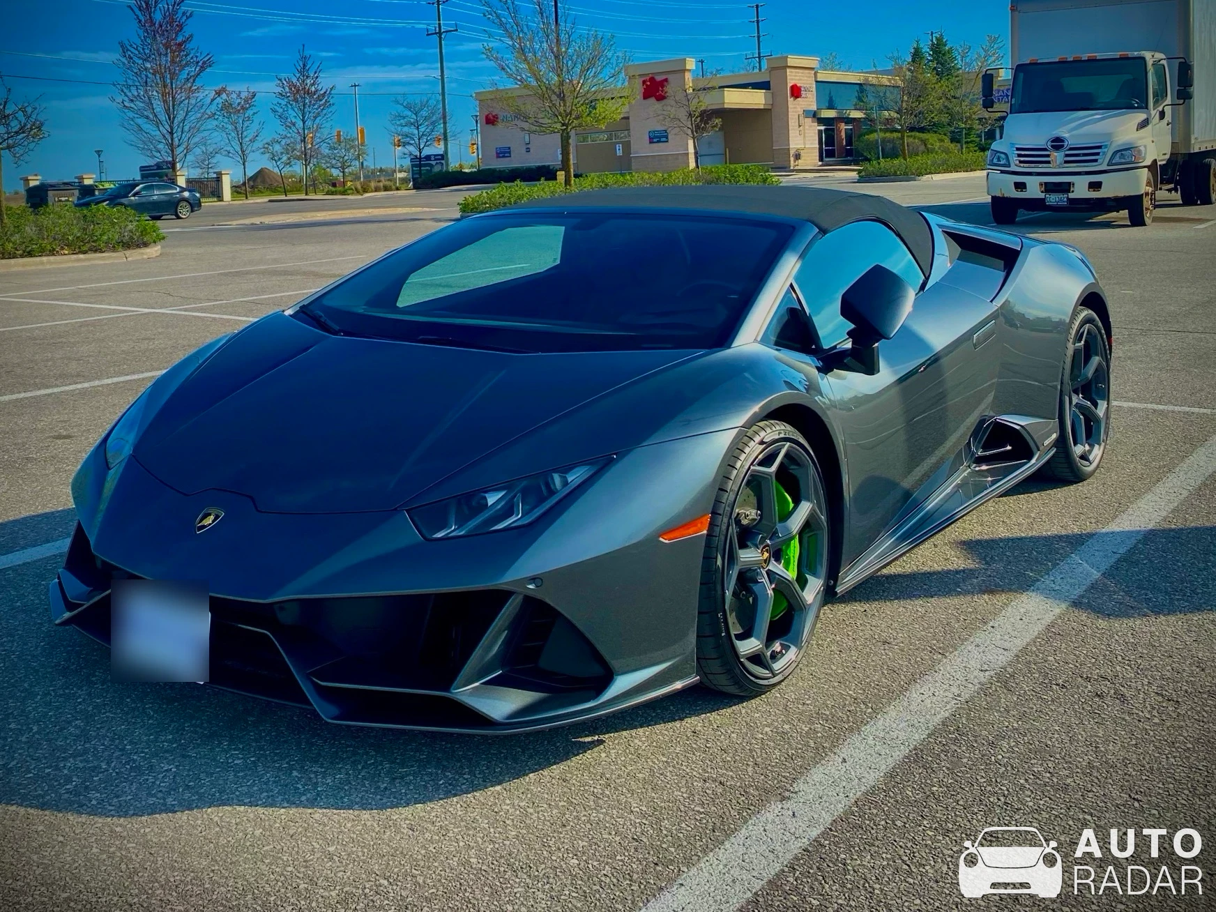 Lamborghini Huracán LP610-2 EVO RWD Spyder spotted in Ottawa