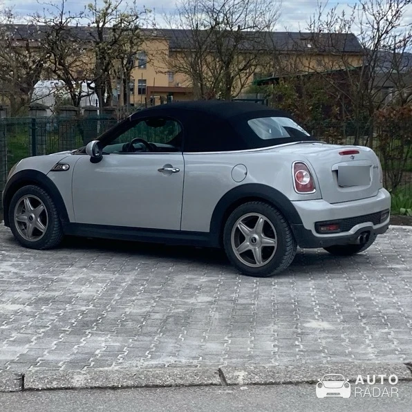 Mini F57 John Cooper Works Cabrio spotted