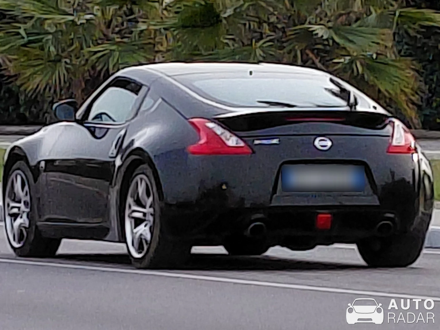 Nissan 370Z spotted in Forte dei Marmi, Italy