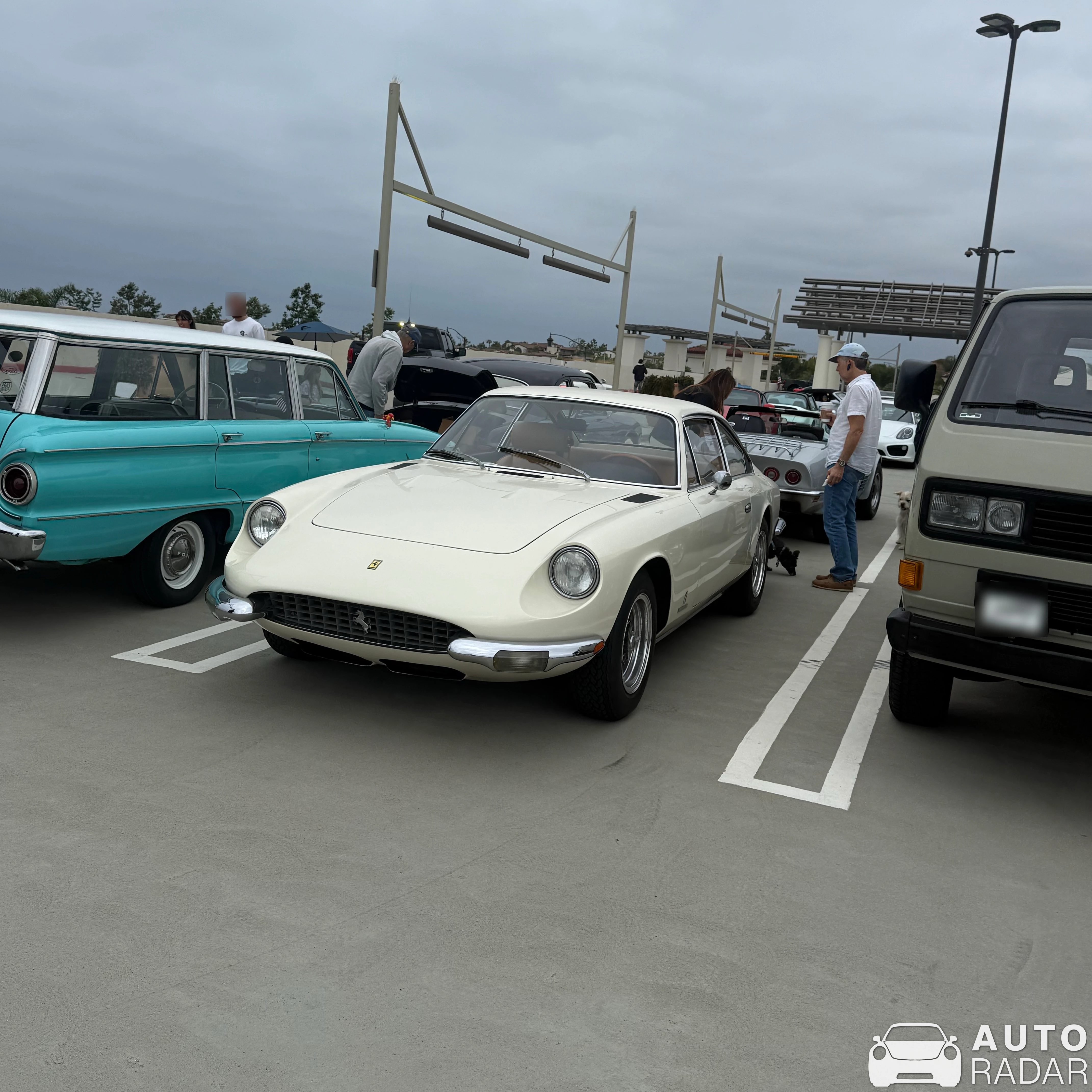 Ferrari 330 GTC spotted in San Clemente