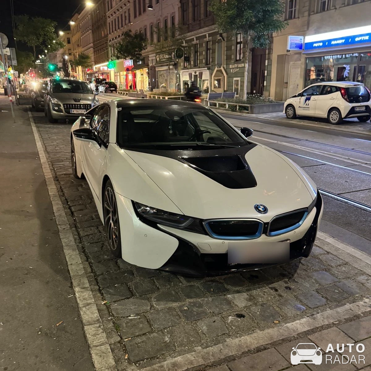 BMW i8 spotted in Wien, Austria