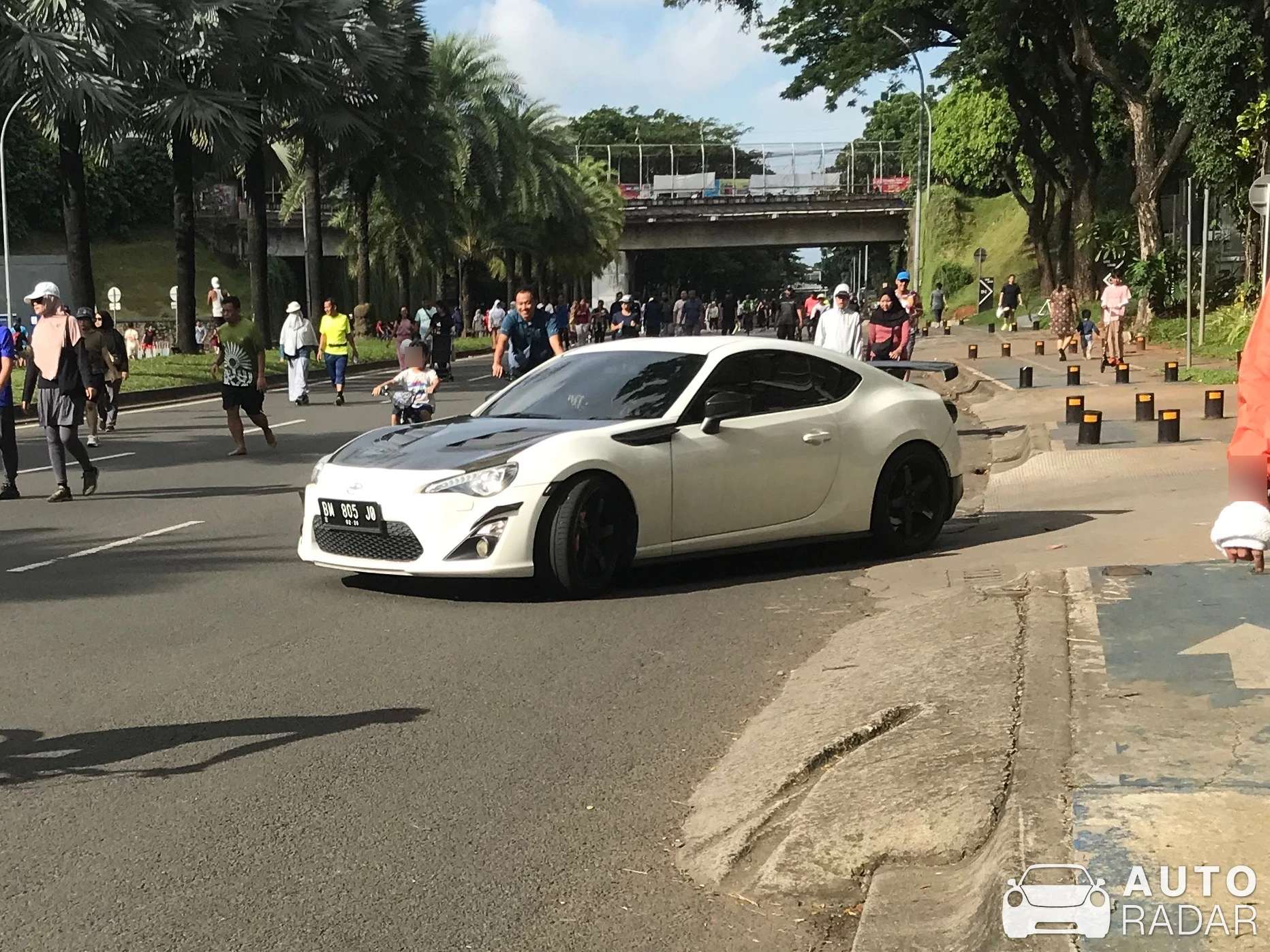 Toyota GT86 spotted in Kota Tangerang Selatan, Indonesia