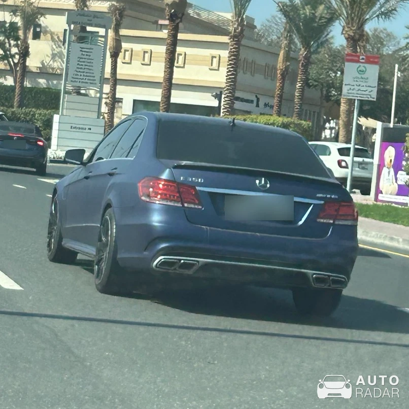 Mercedes-Benz S350d W223 spotted in Dubai