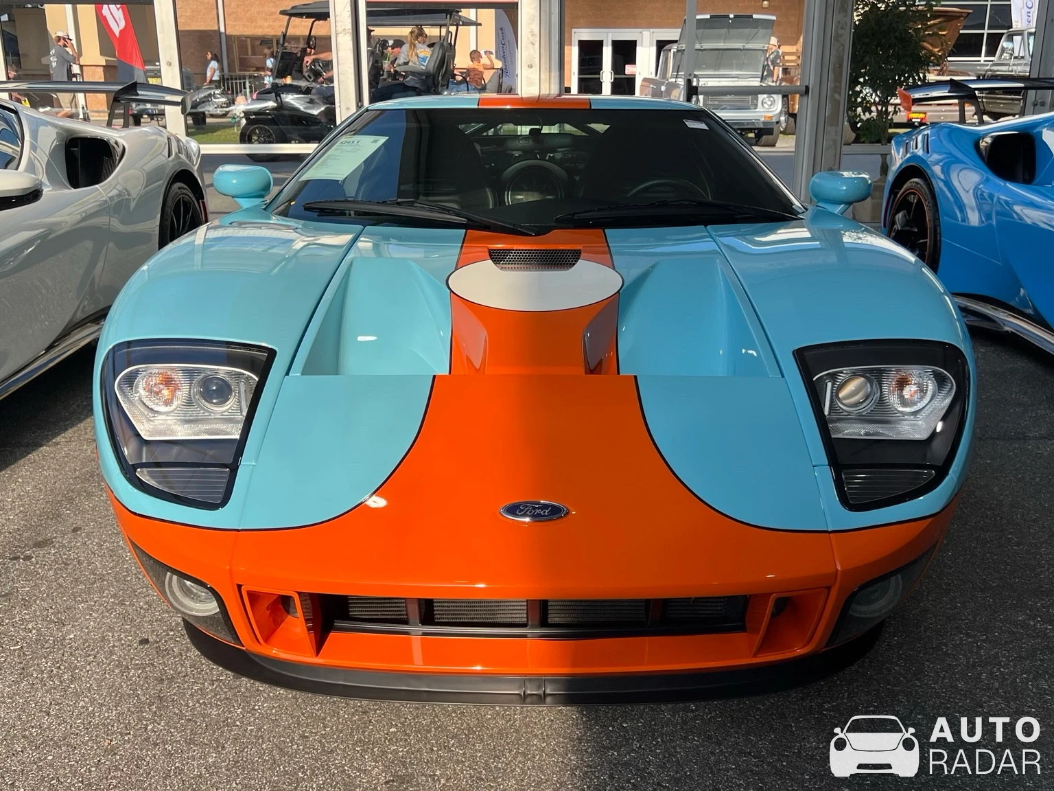 Ford GT 2005 Heritage Edition spotted in Kissimmee
