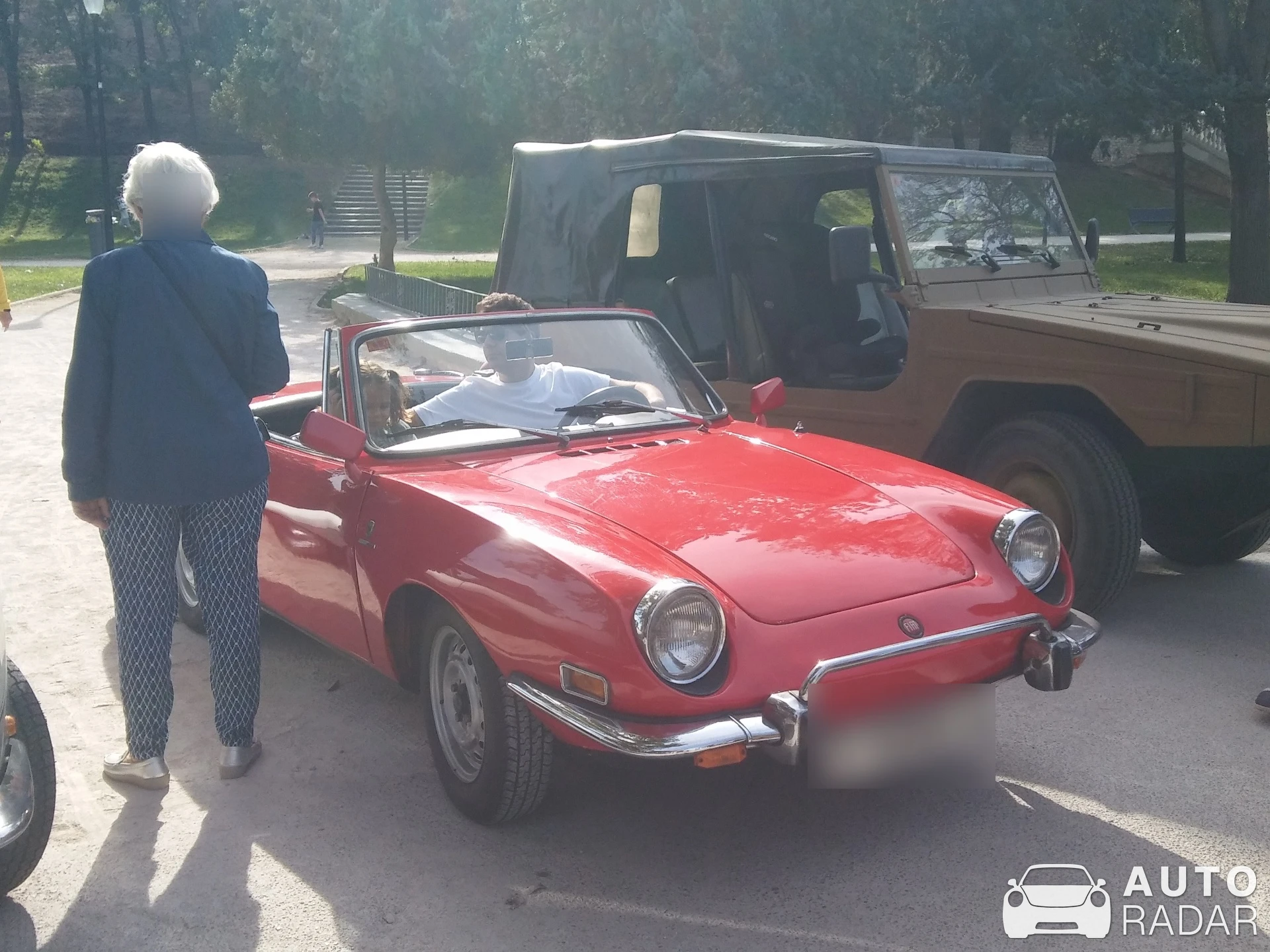 SEAT 850 Spider spotted in Zaragoza, Spain