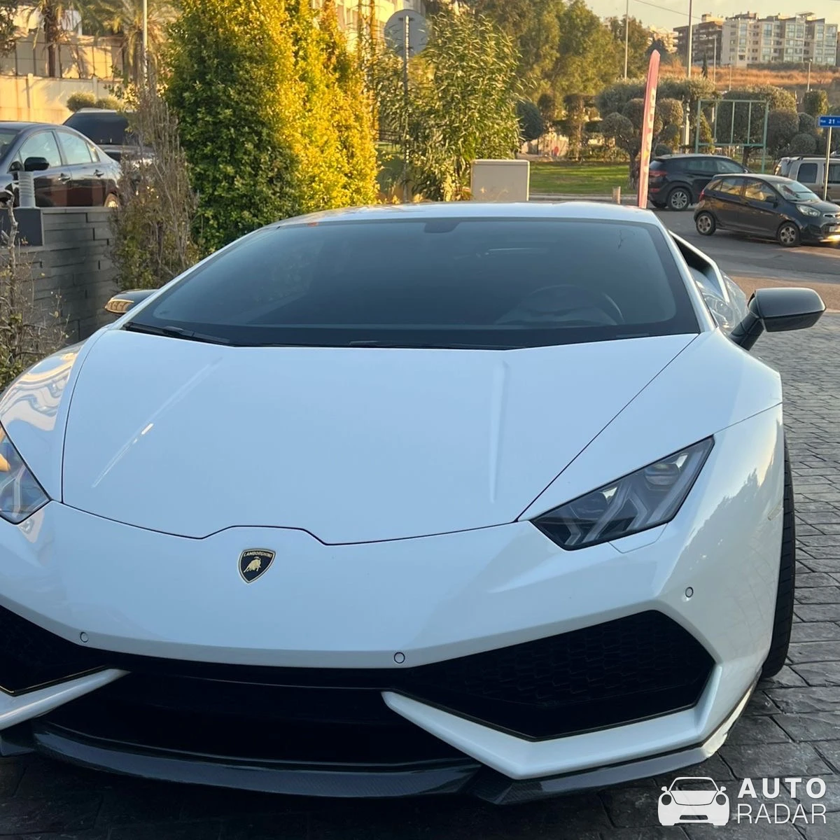 Lamborghini Huracán LP610-4 spotted in Hazmieh, Lebanon